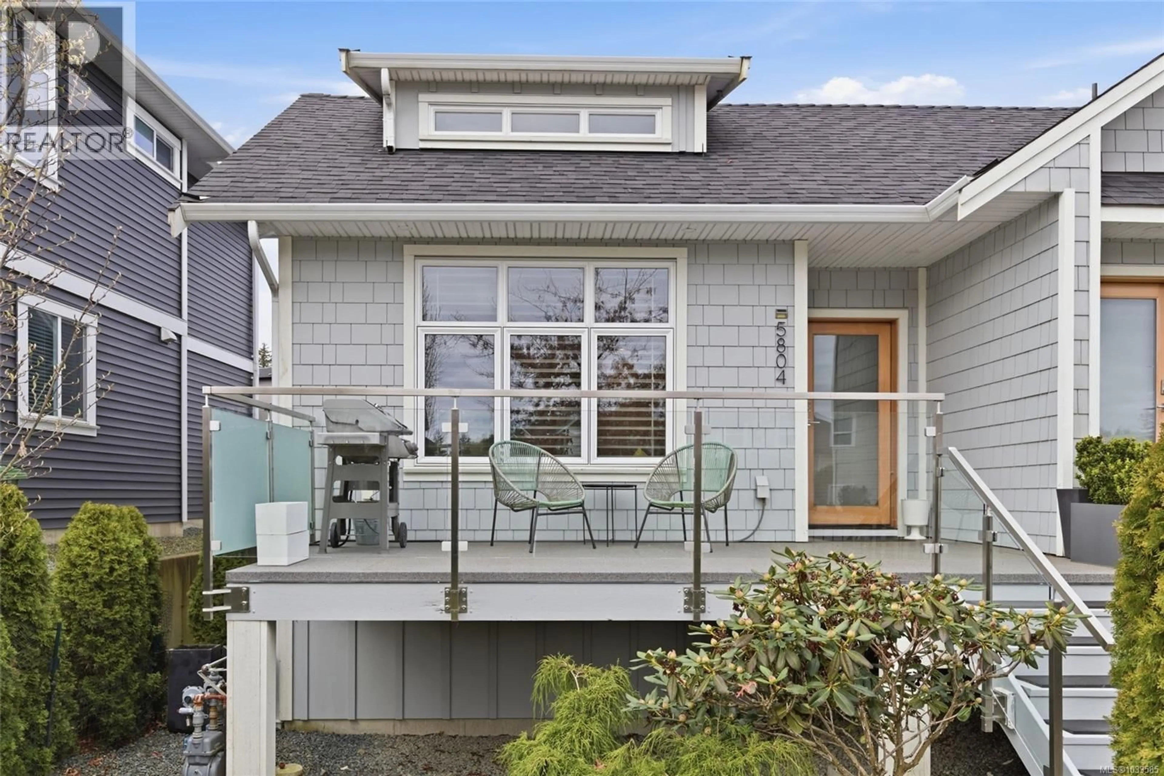 Home with vinyl exterior material, street for 5804 LINLEY VALLEY DRIVE, Nanaimo British Columbia V9T0G6