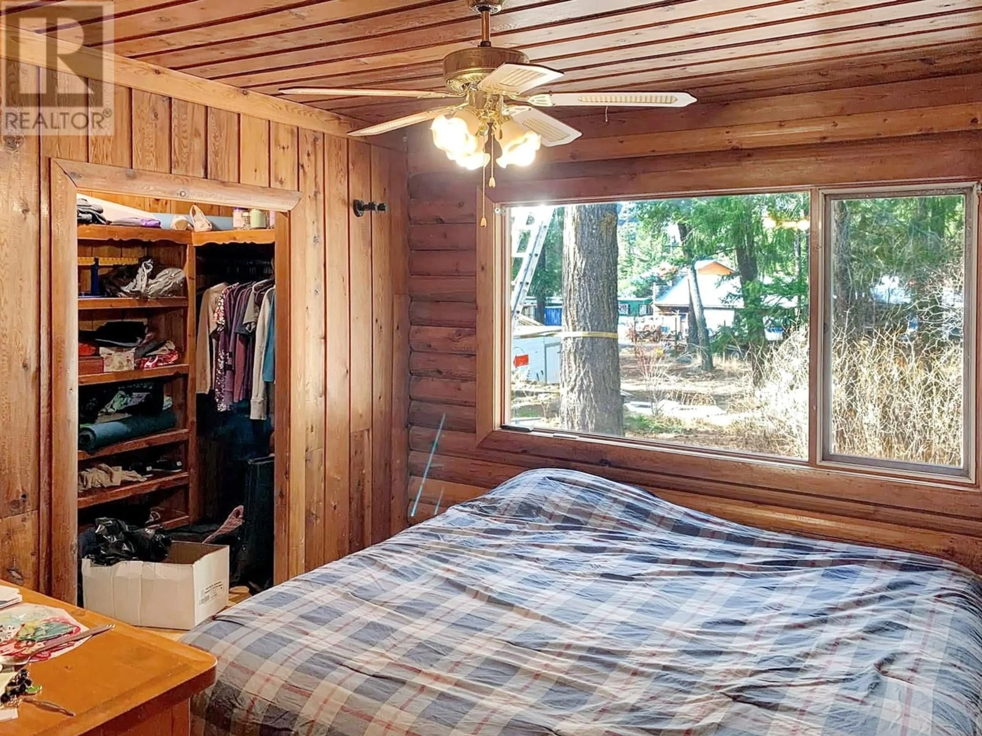 Bedroom with bed, wood/laminate floor for 1380 OLD HEDLEY ROAD, Princeton British Columbia V0X1W0