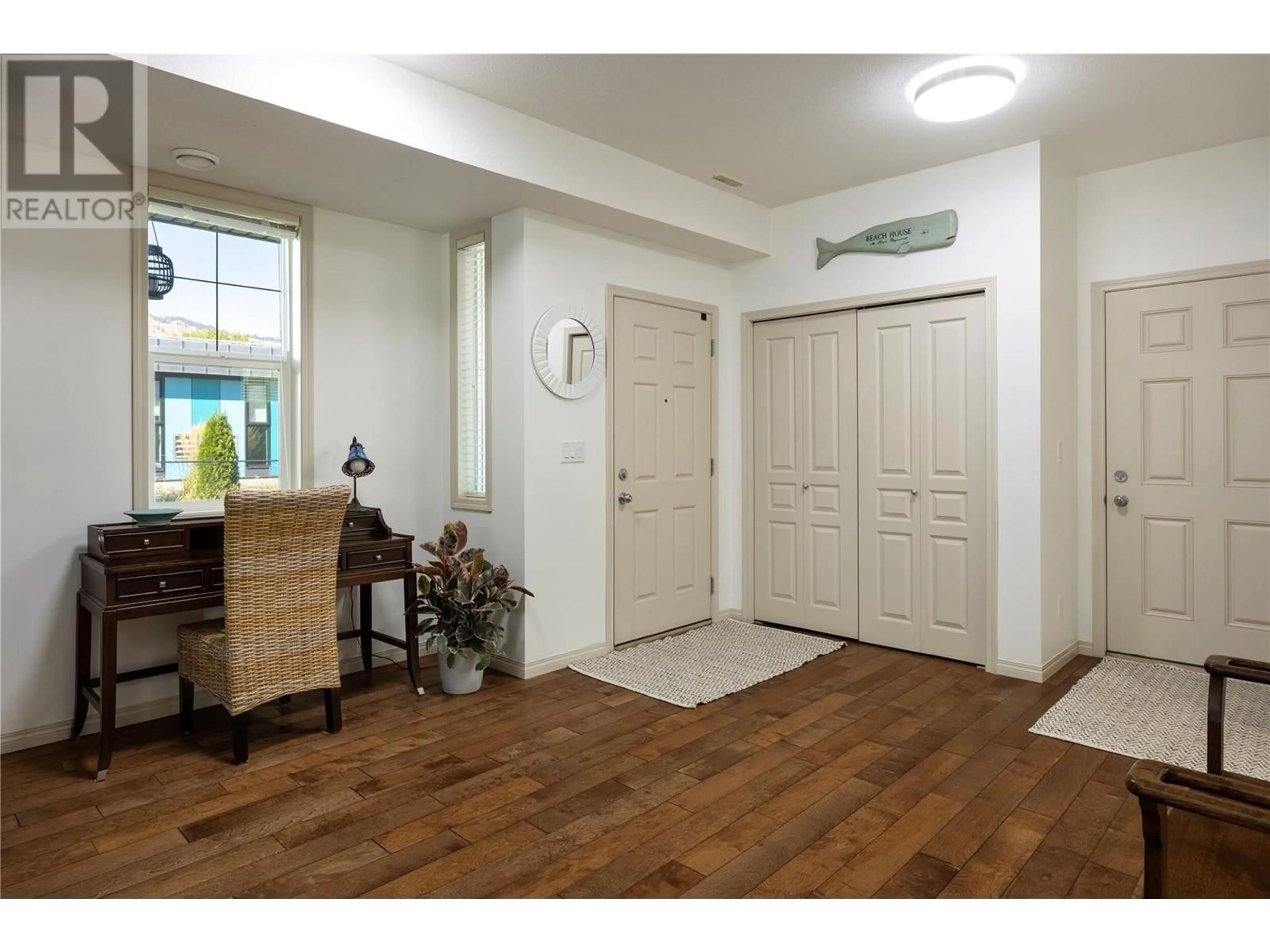 Indoor entryway for 6900 Marshall Road Unit# 2, Vernon British Columbia V1H2J8