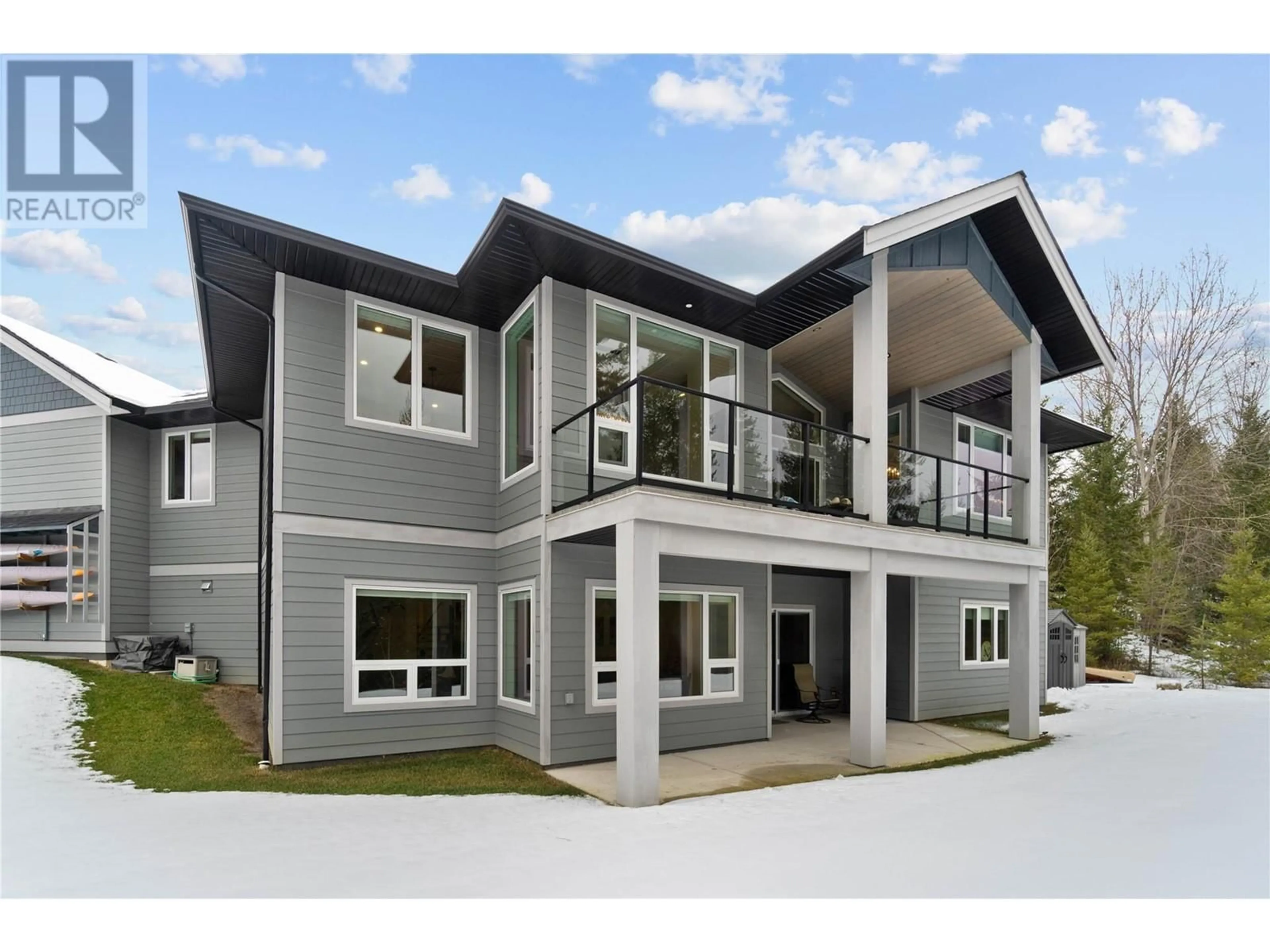 Home with vinyl exterior material, unknown for 2538 VALLEY PLACE, Blind Bay British Columbia V0E1H2