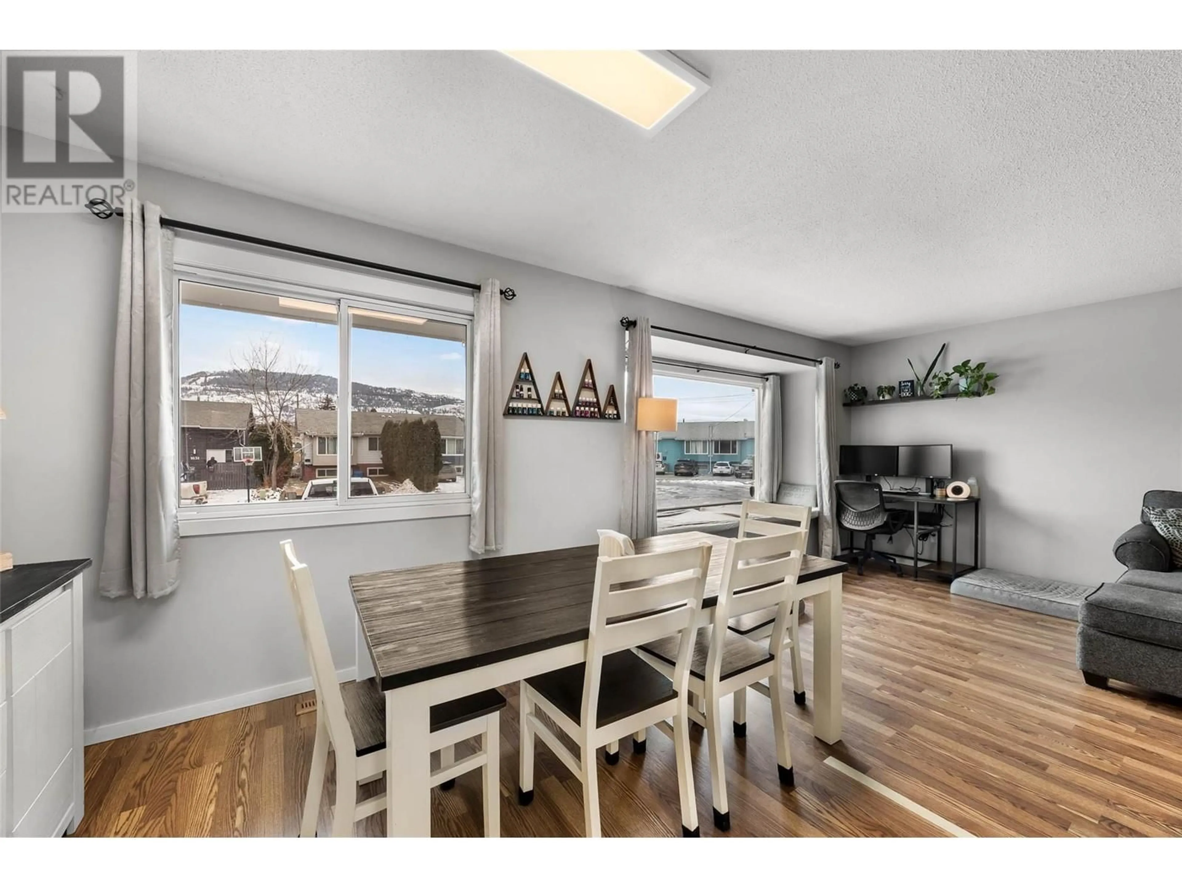 Dining room, wood/laminate floor for 1634 Spartan Place, Kamloops British Columbia V2B7Z3