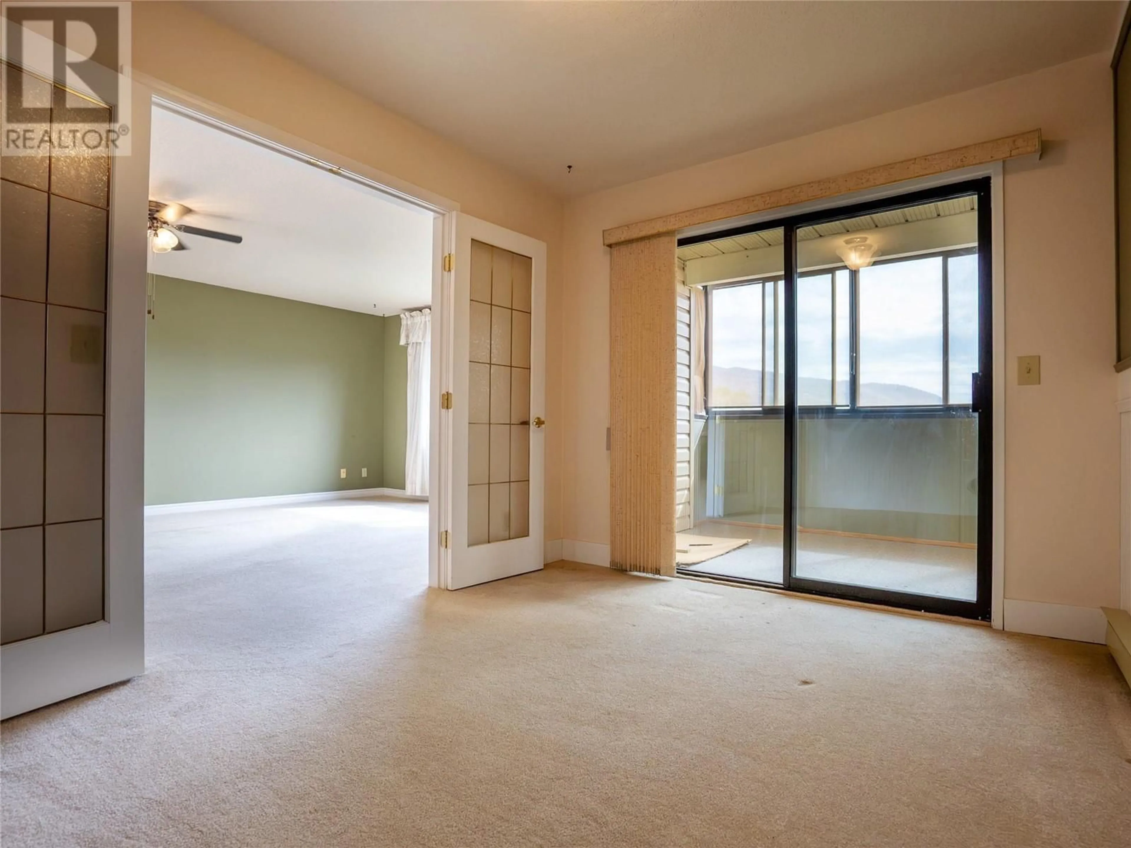 Unknown for 301 - 1820 ATKINSON STREET, Penticton British Columbia V2A7M6
