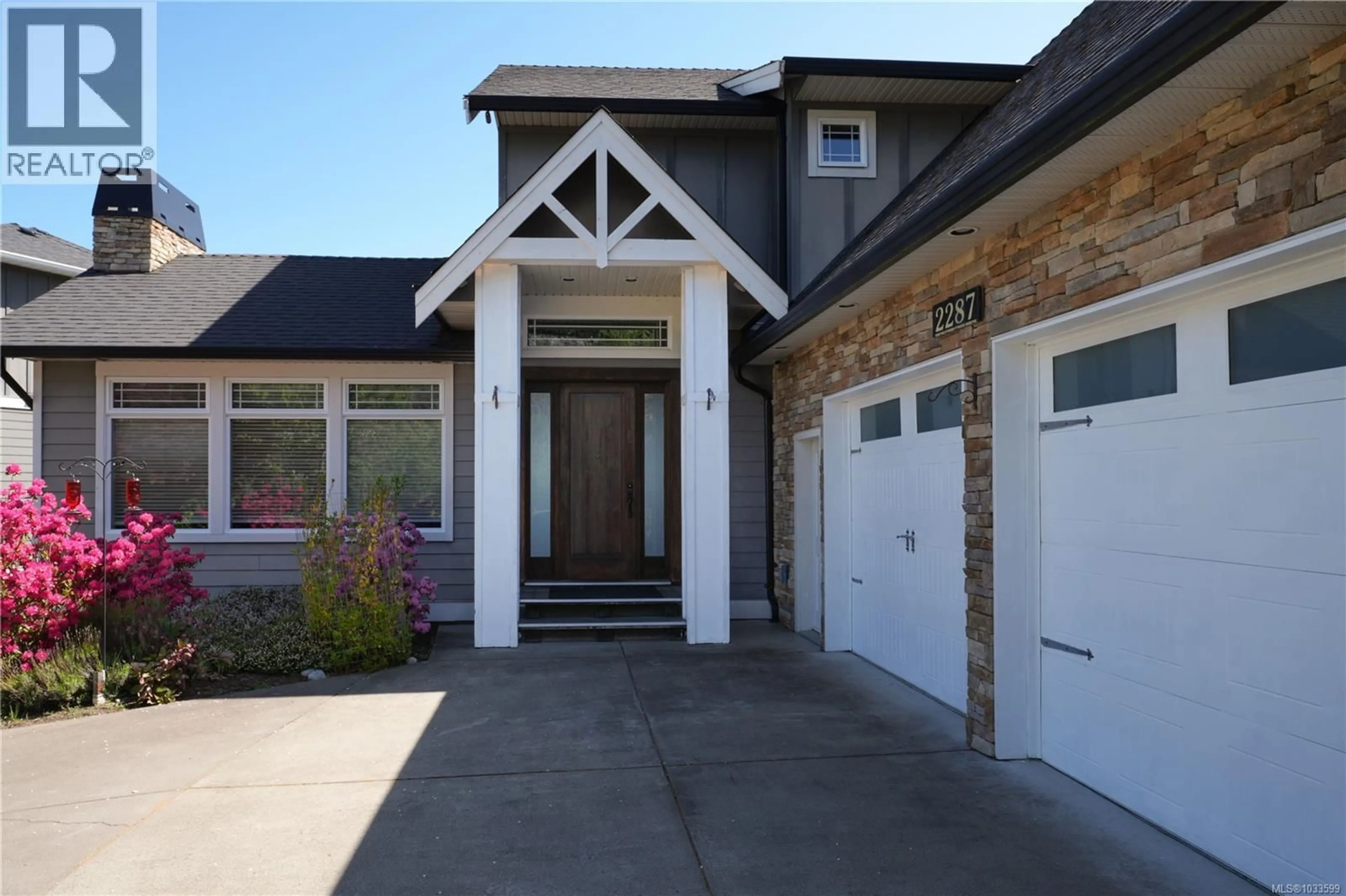 Home with brick exterior material, street for 2287 NICKLAUS DRIVE, Langford British Columbia V9B0L2