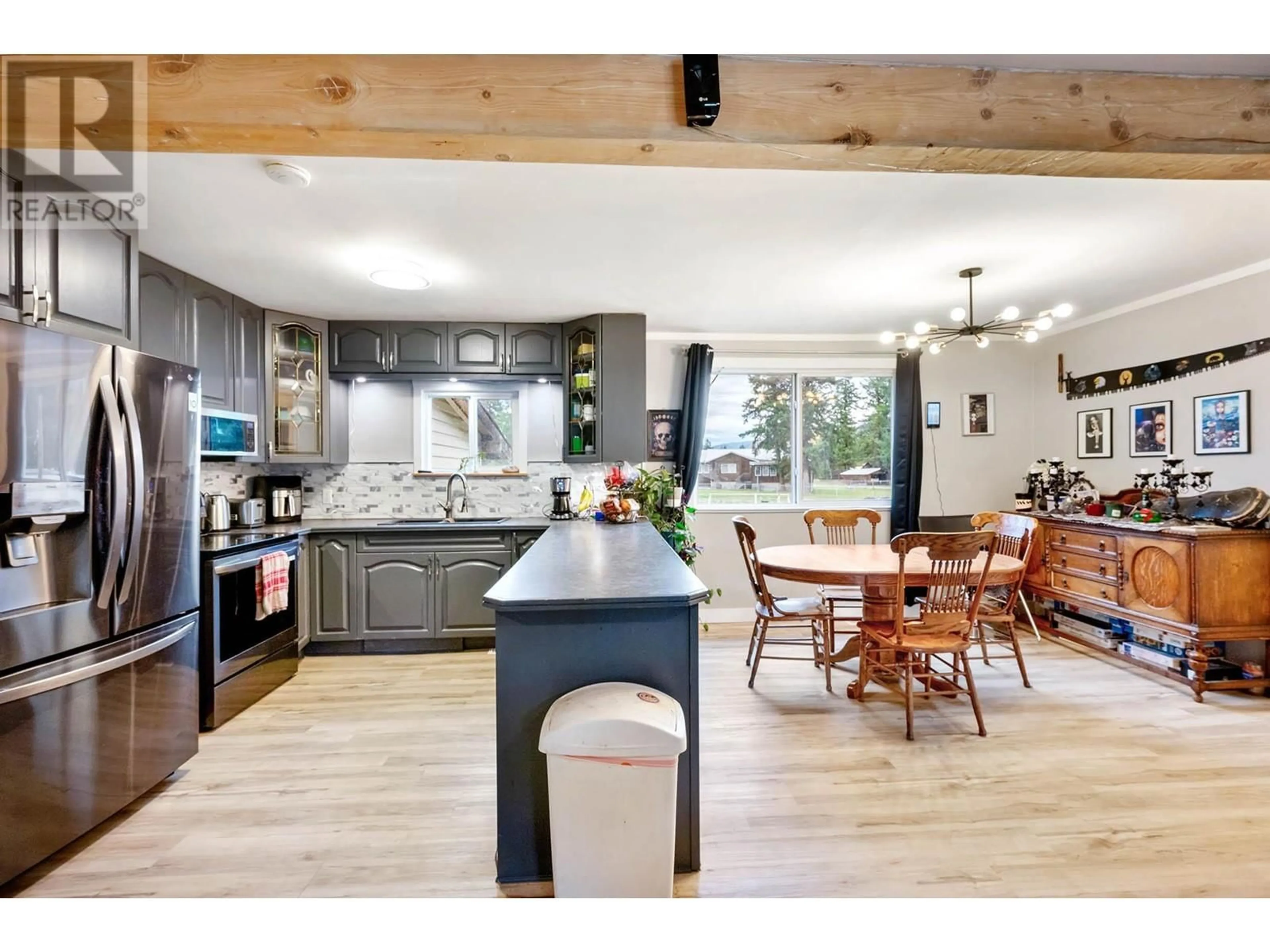 Open concept kitchen, wood/laminate floor for 272 GURU NANAK Place, Clearwater British Columbia V0E3A0