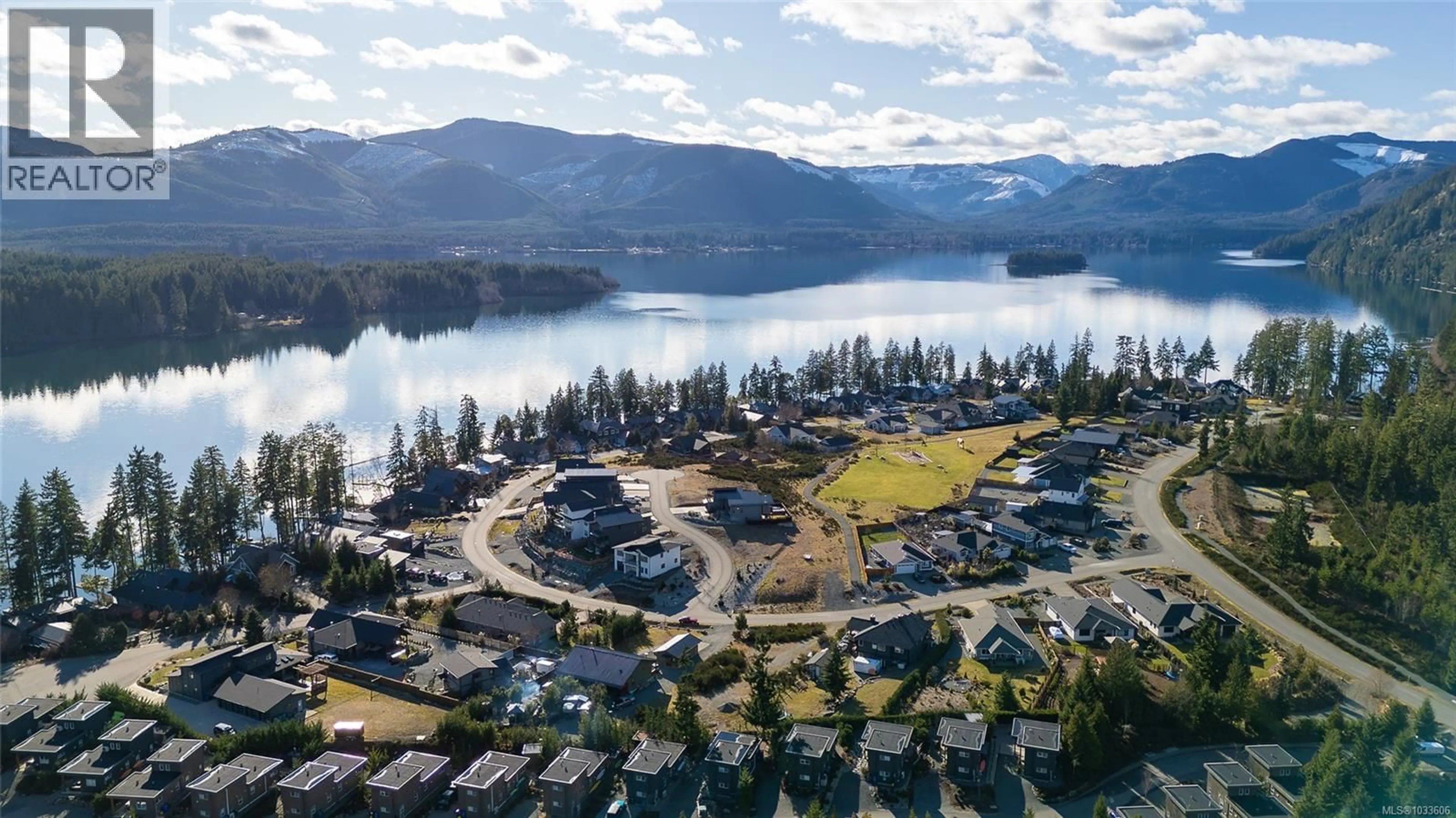 A pic from outside/outdoor area/front of a property/back of a property/a pic from drone, water/lake/river/ocean view for 7284 LAKEFRONT DRIVE, Lake Cowichan British Columbia V0R2G1