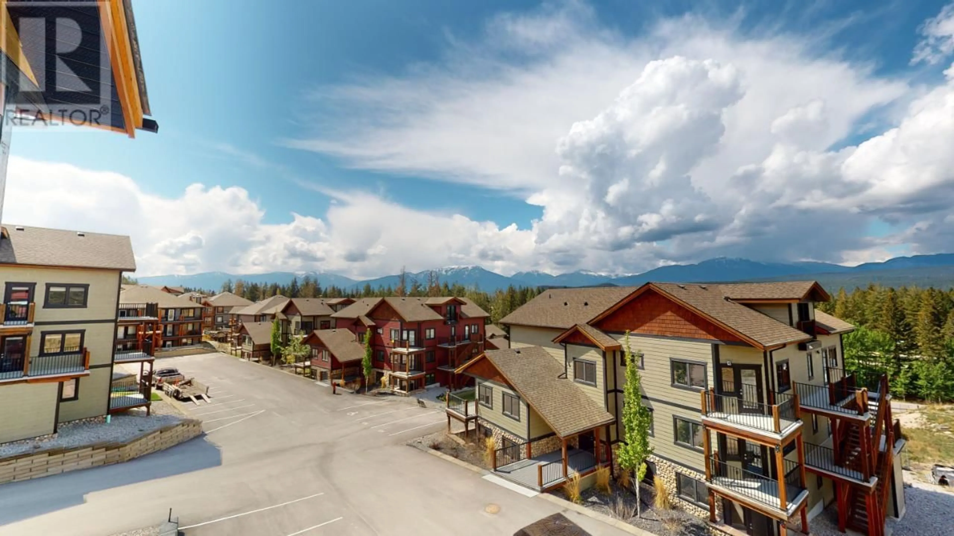 Unknown for 105 - 7291 PROSPECTOR AVENUE, Radium Hot Springs British Columbia V0A1M0
