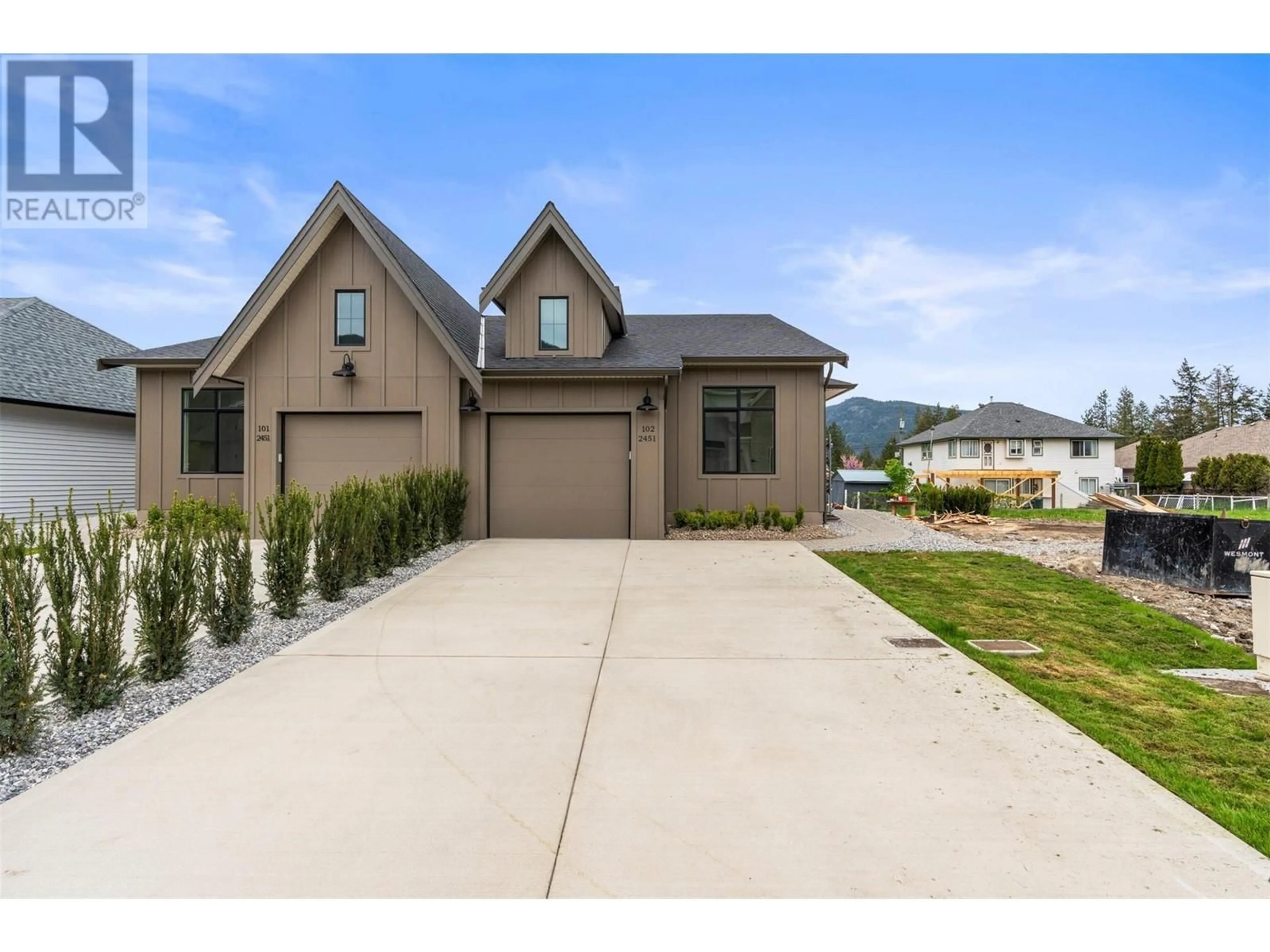 Unknown for 102 - 2451 BRADLEY DRIVE, Armstrong British Columbia V4Y0Y4