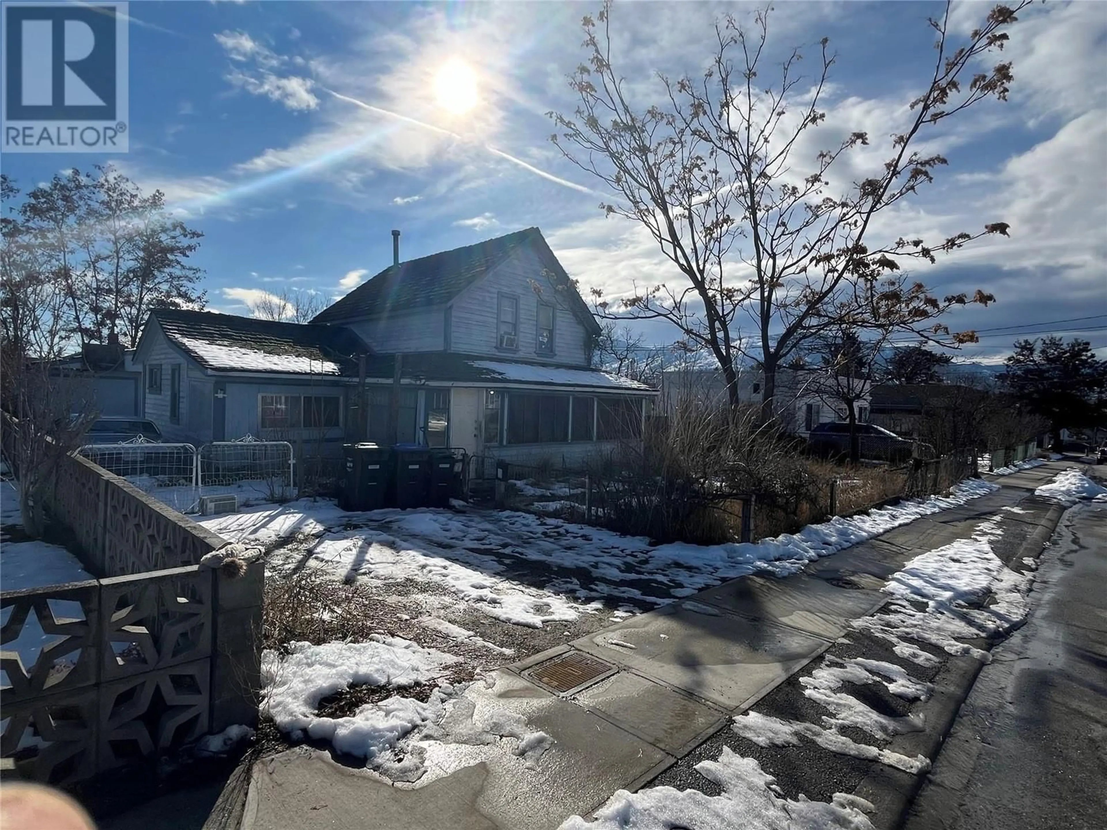 A pic from outside/outdoor area/front of a property/back of a property/a pic from drone, unknown for 96 Nelson Avenue, Penticton British Columbia V2A2K9