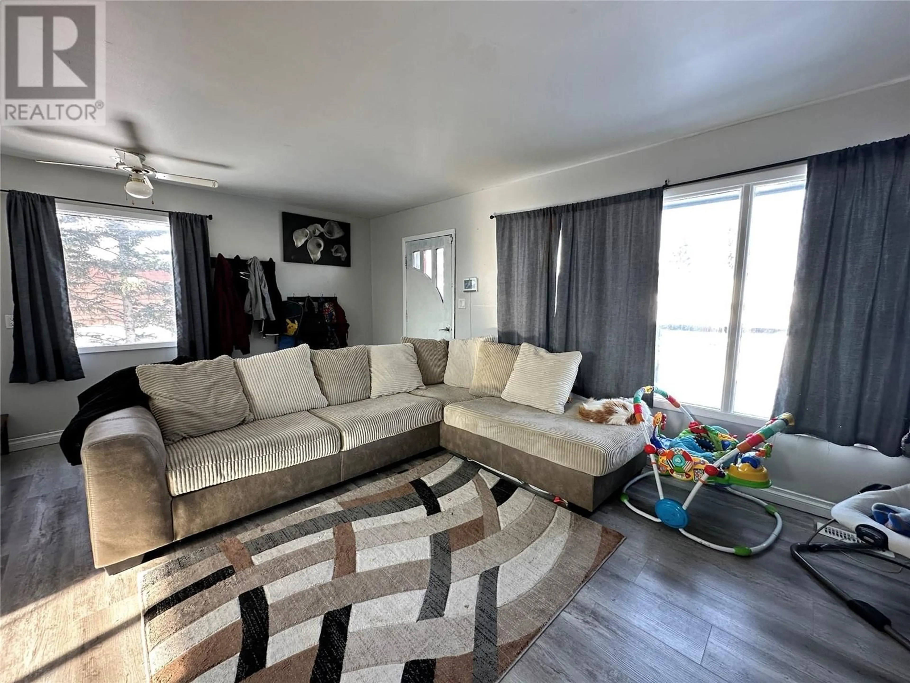 Living room with furniture, unknown for 1913 109 Avenue, Dawson Creek British Columbia V1G2V8