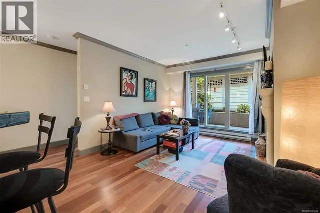 204 - 1620 MCKENZIE AVENUE, Saanich 3