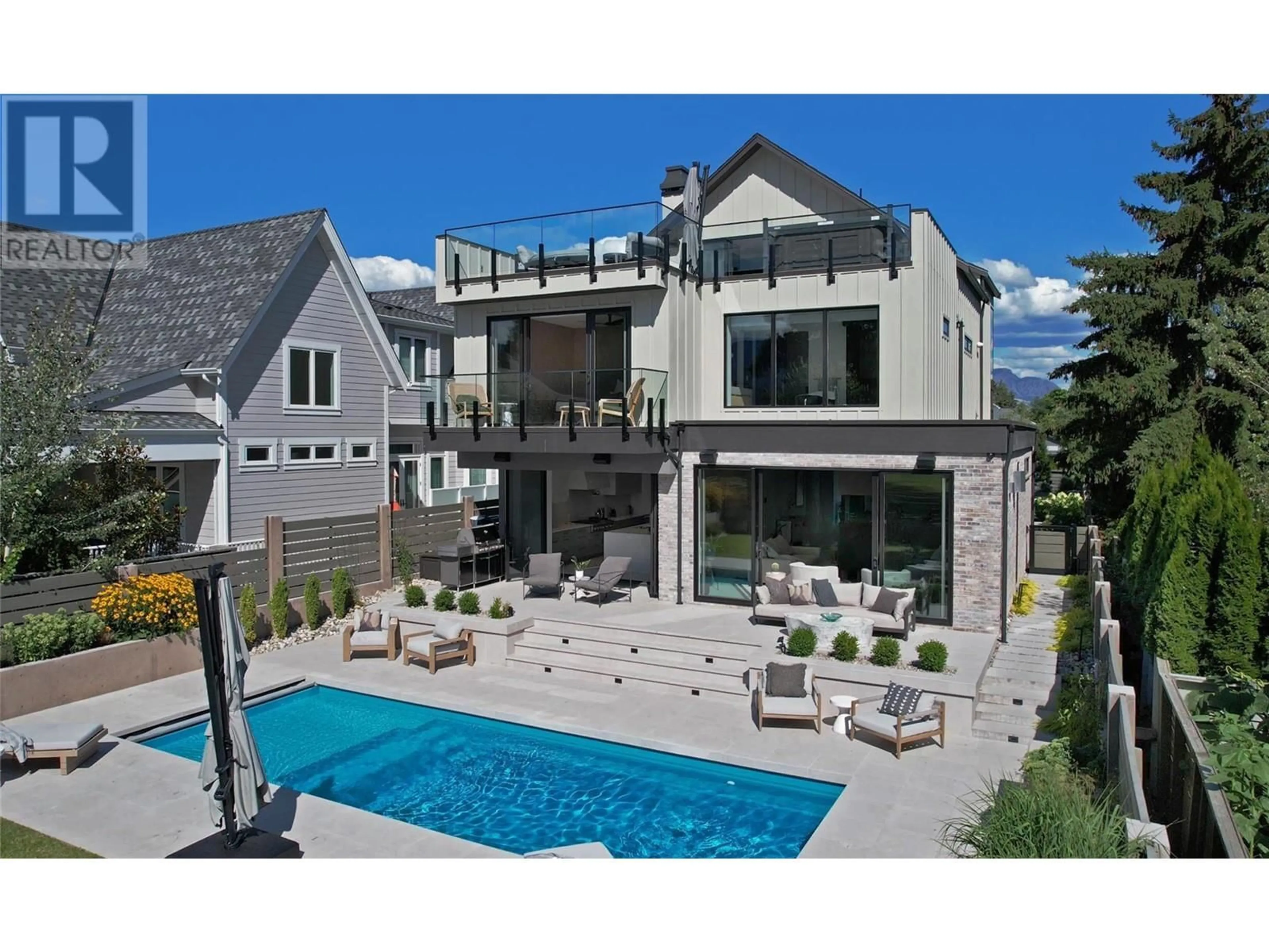 Unknown for 2530 ABBOTT STREET, Kelowna British Columbia V1Y1G2