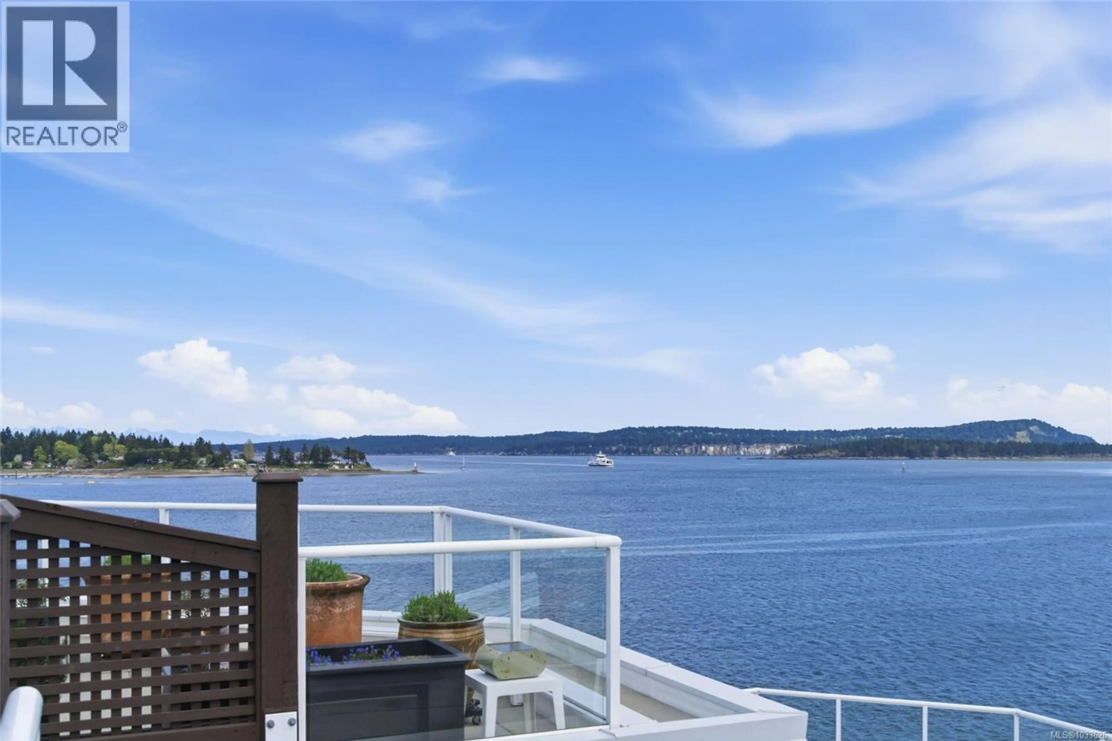 Balcony in the apartment, water/lake/river/ocean view for 604 - 150 PROMENADE DRIVE, Nanaimo British Columbia V9R6M6