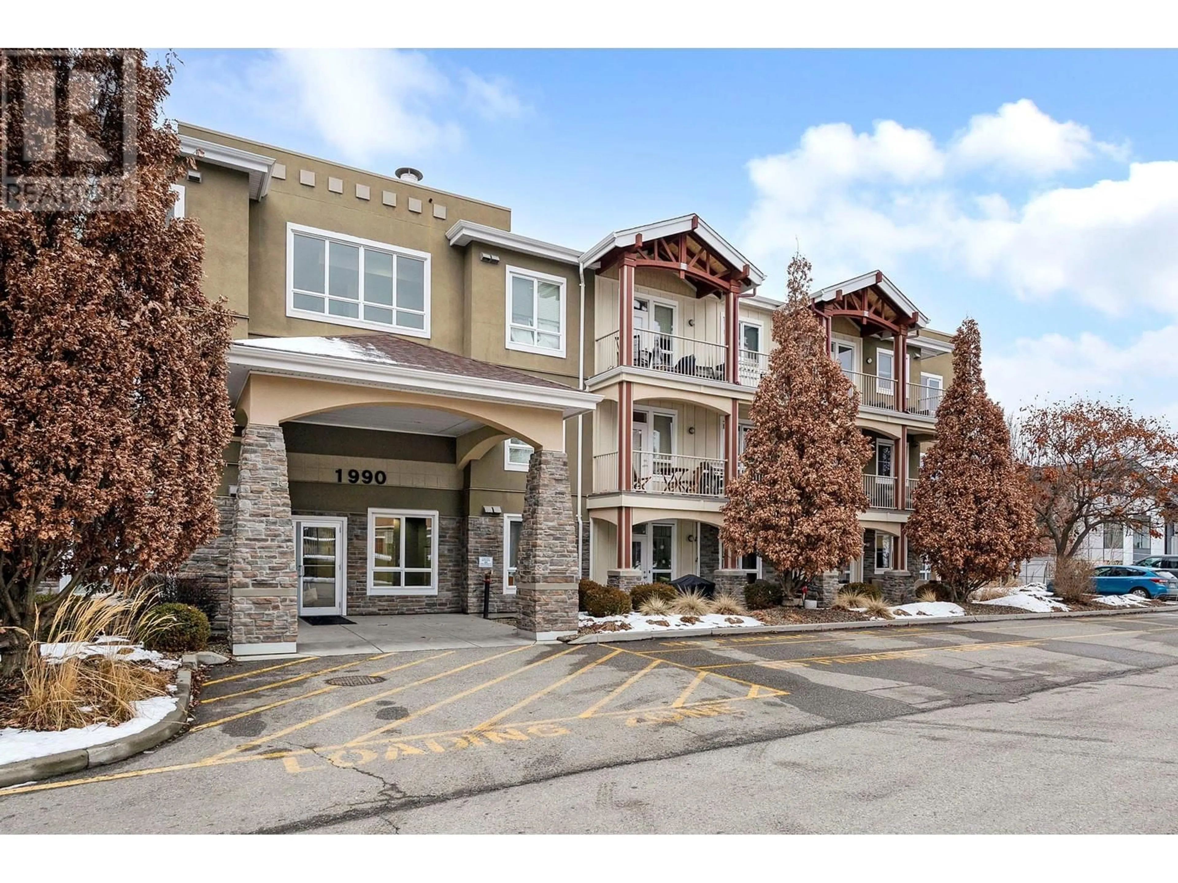 Patio, mountain view for 1990 Upper Sundance Drive Unit# 3205 Lot, West Kelowna British Columbia V4T3E7