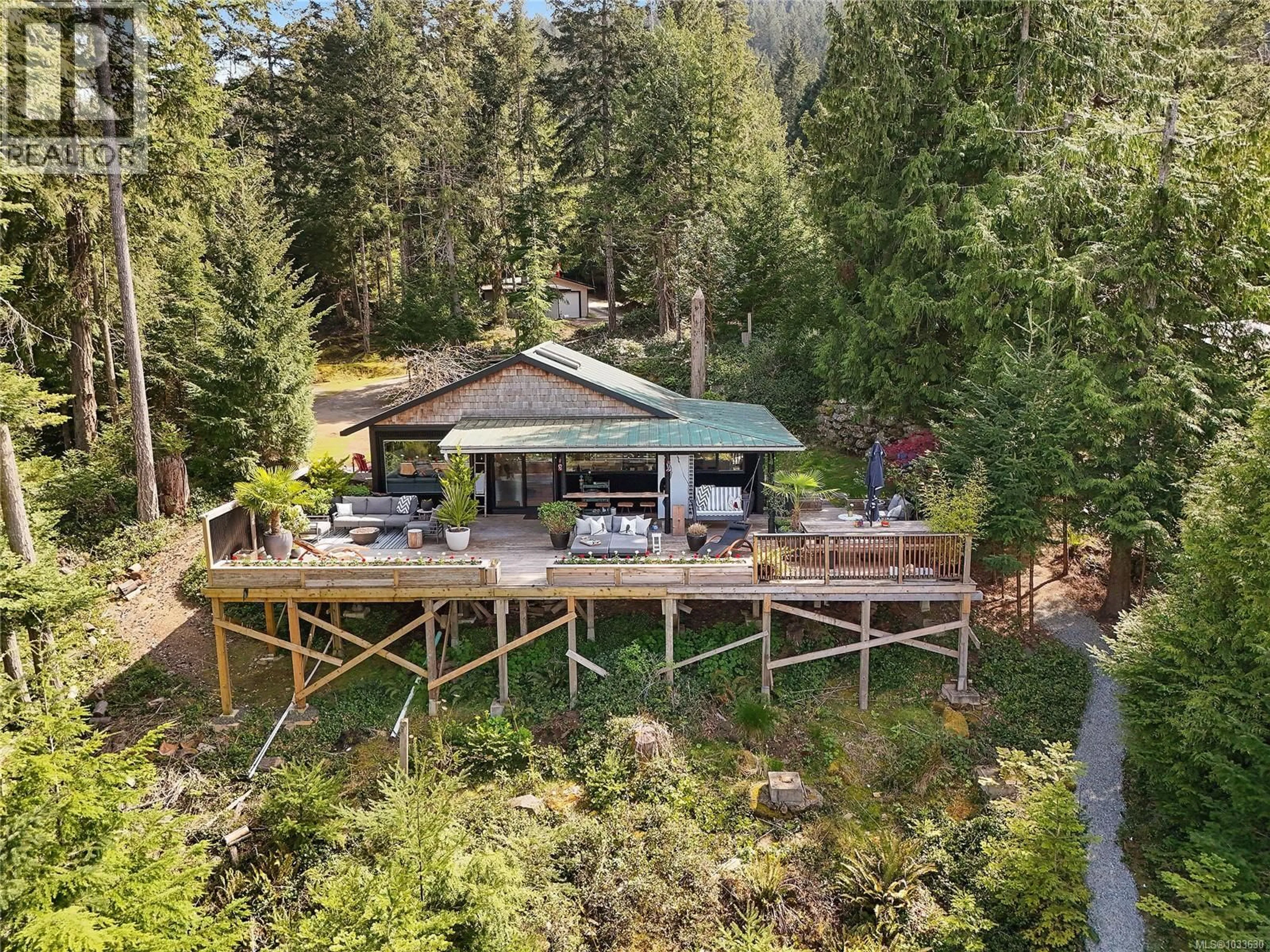 A pic from outside/outdoor area/front of a property/back of a property/a pic from drone, unknown for 430 MCKERCHER ROAD, Mayne Island British Columbia V0N2J2