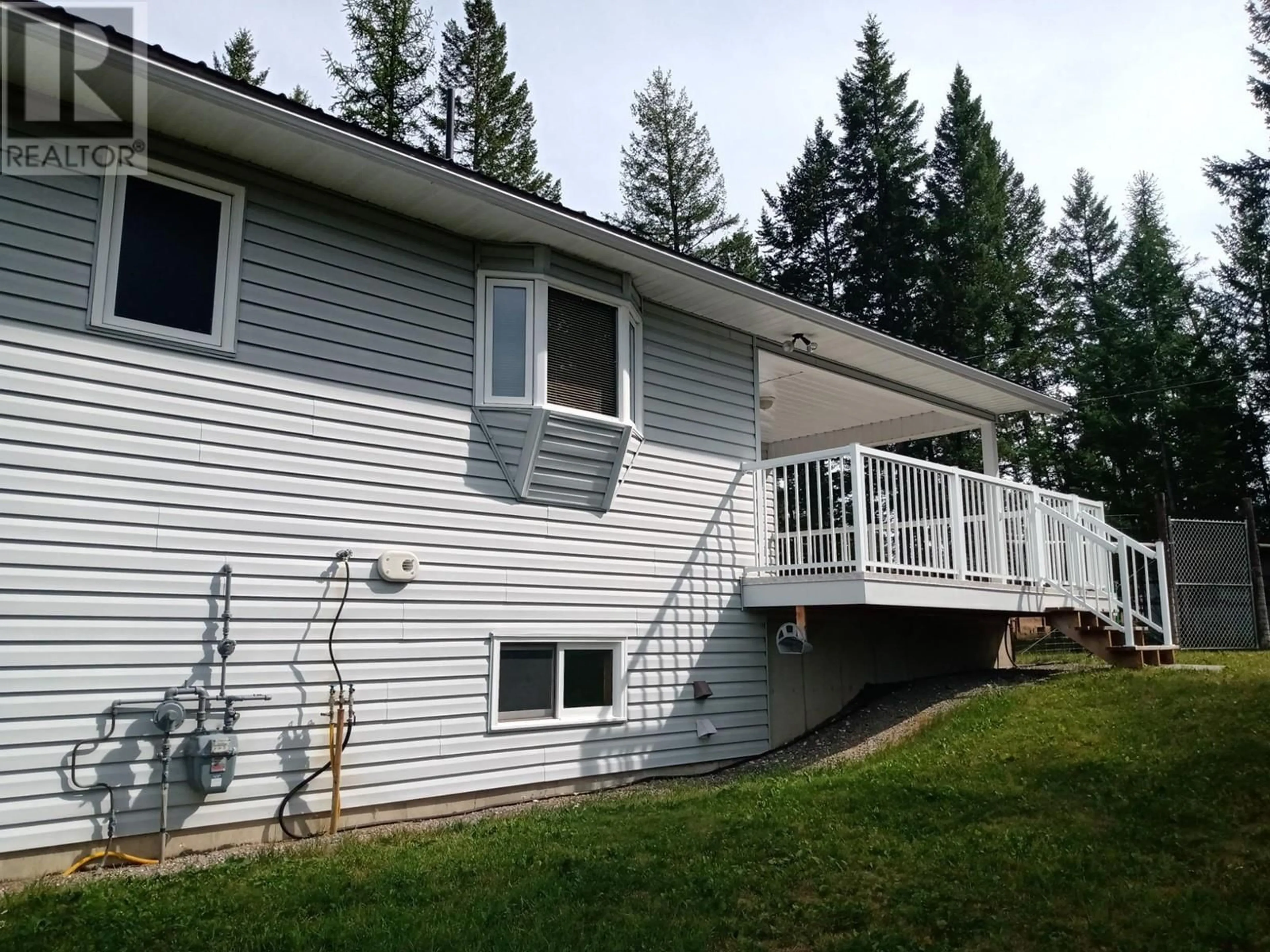 Home with vinyl exterior material, mountain view for 2998 37TH  S STREET, Cranbrook British Columbia V1C7H1