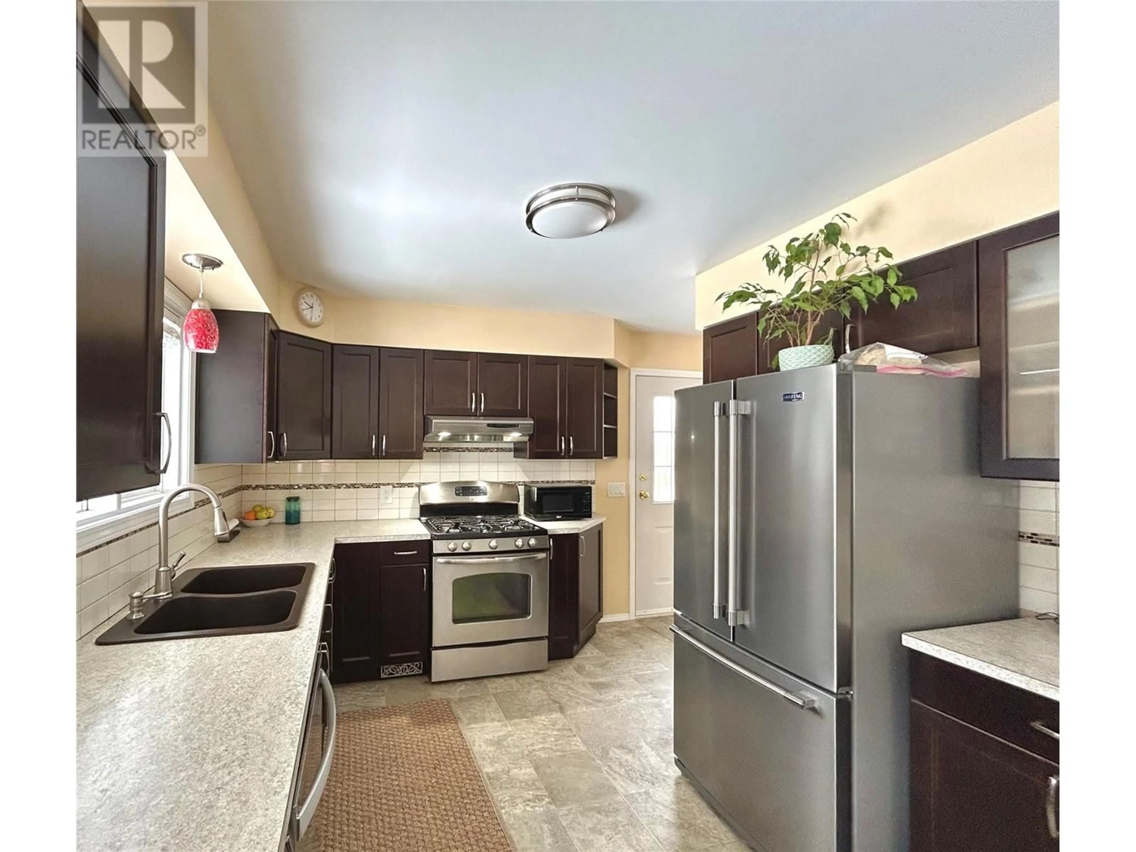 Unknown for 2345 Third Avenue, Rossland British Columbia V0G1Y0