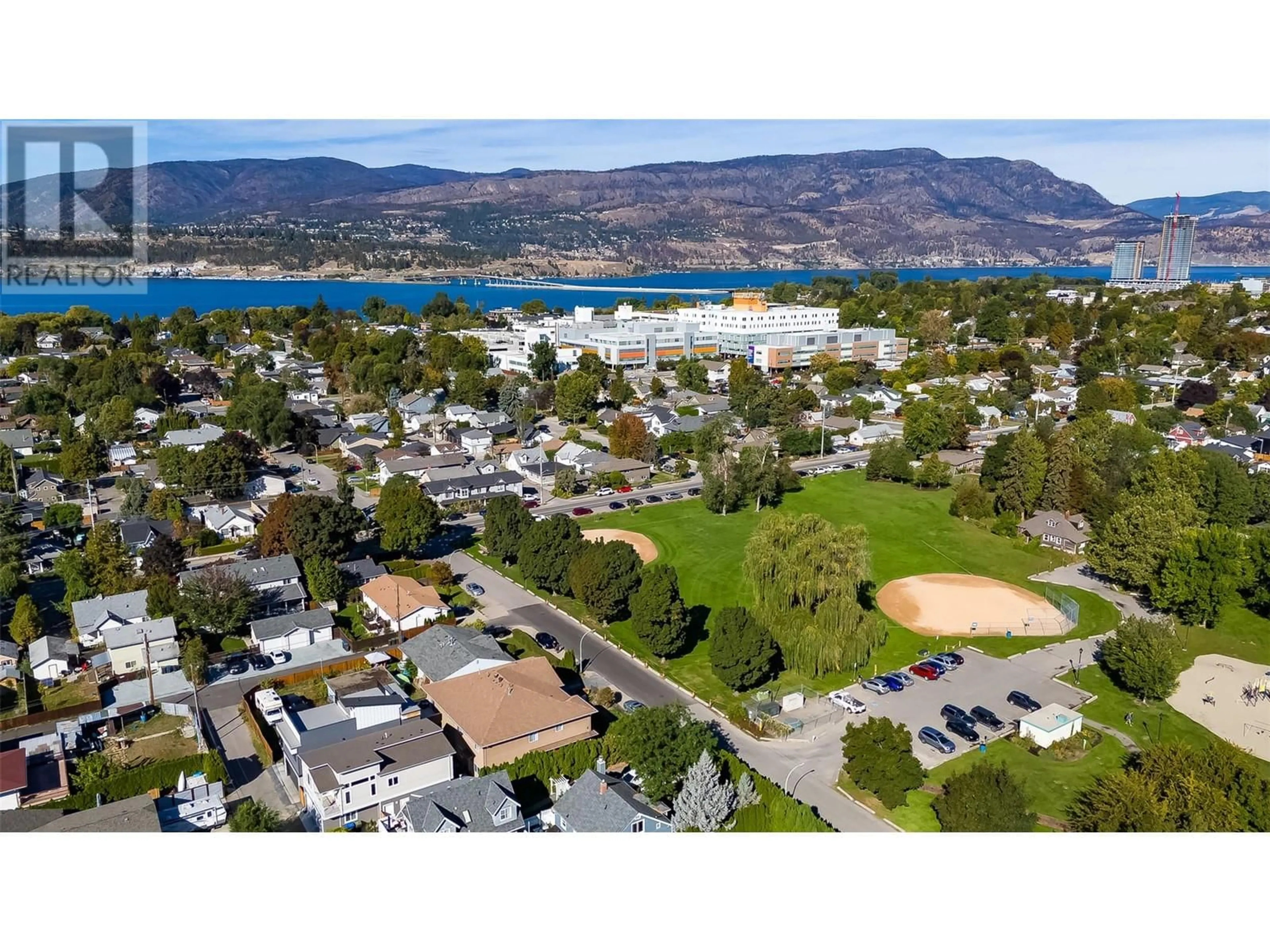 A pic from outside/outdoor area/front of a property/back of a property/a pic from drone, water/lake/river/ocean view for 755 Birch Avenue, Kelowna British Columbia V1Y5H3