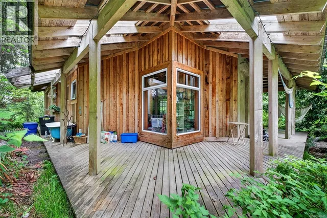 201 PRICE ROAD, Salt Spring 3