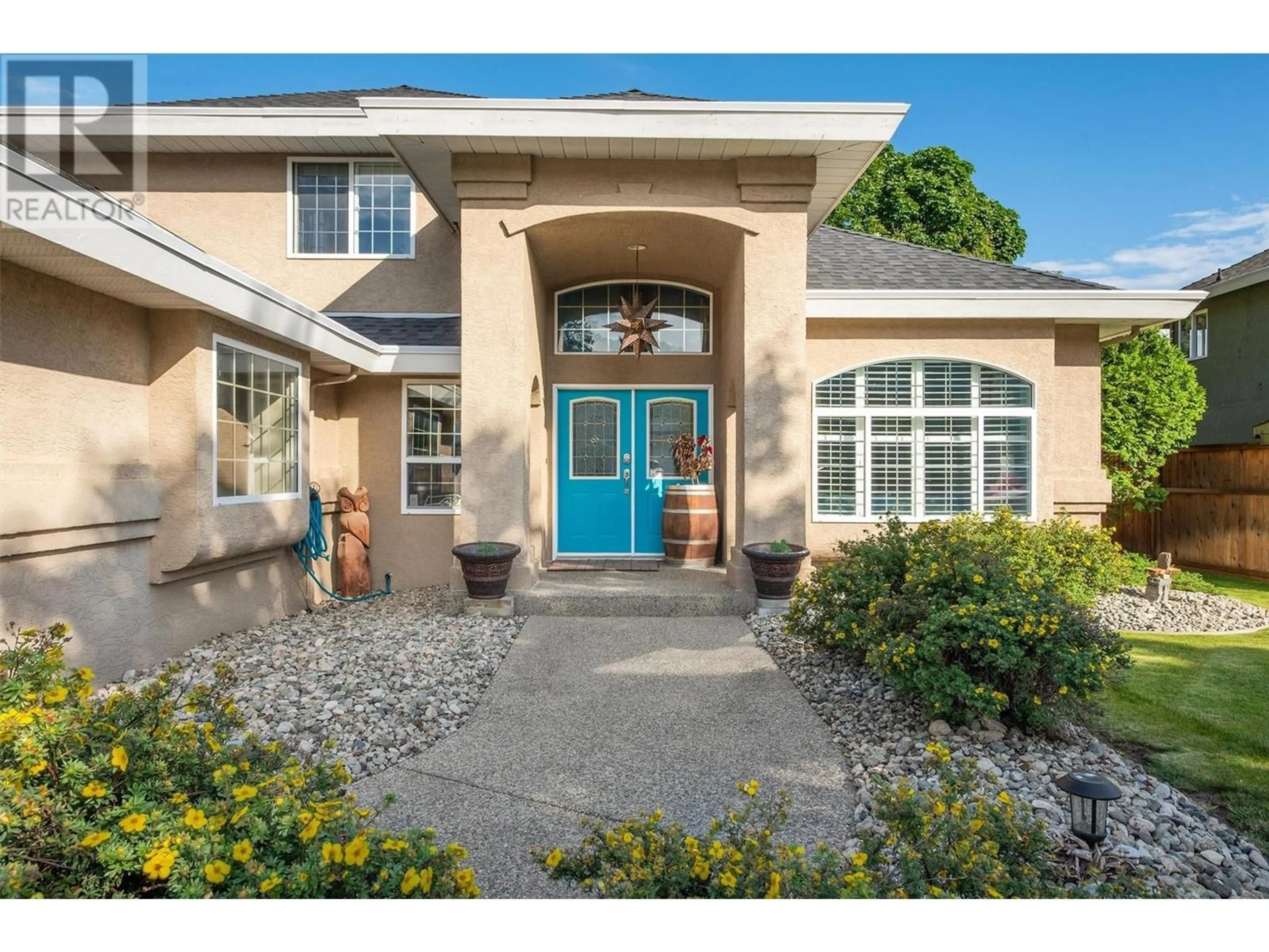 Indoor entryway for 5168 Morrison Crescent, Peachland British Columbia V0H1X2