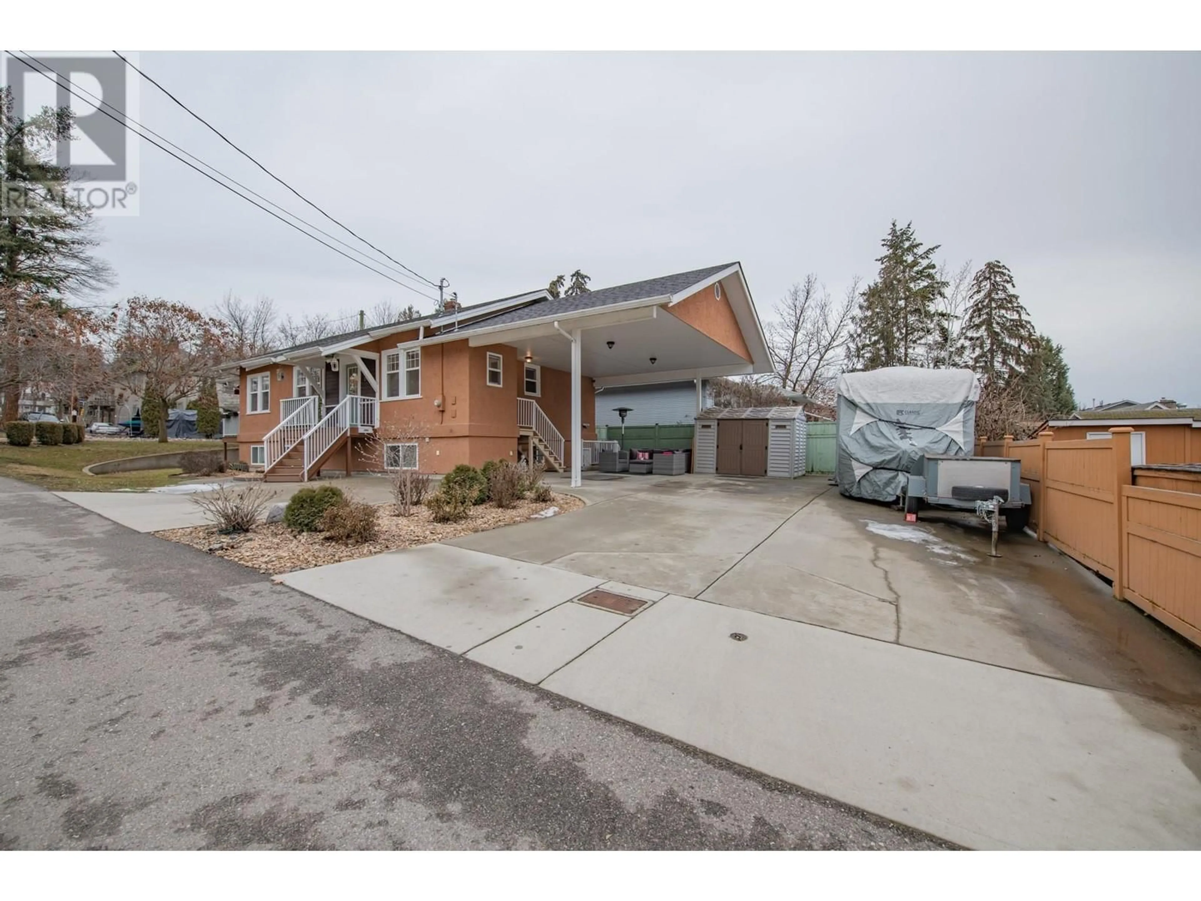 Unknown for 2402 35 AVENUE, Vernon British Columbia V1T2S4