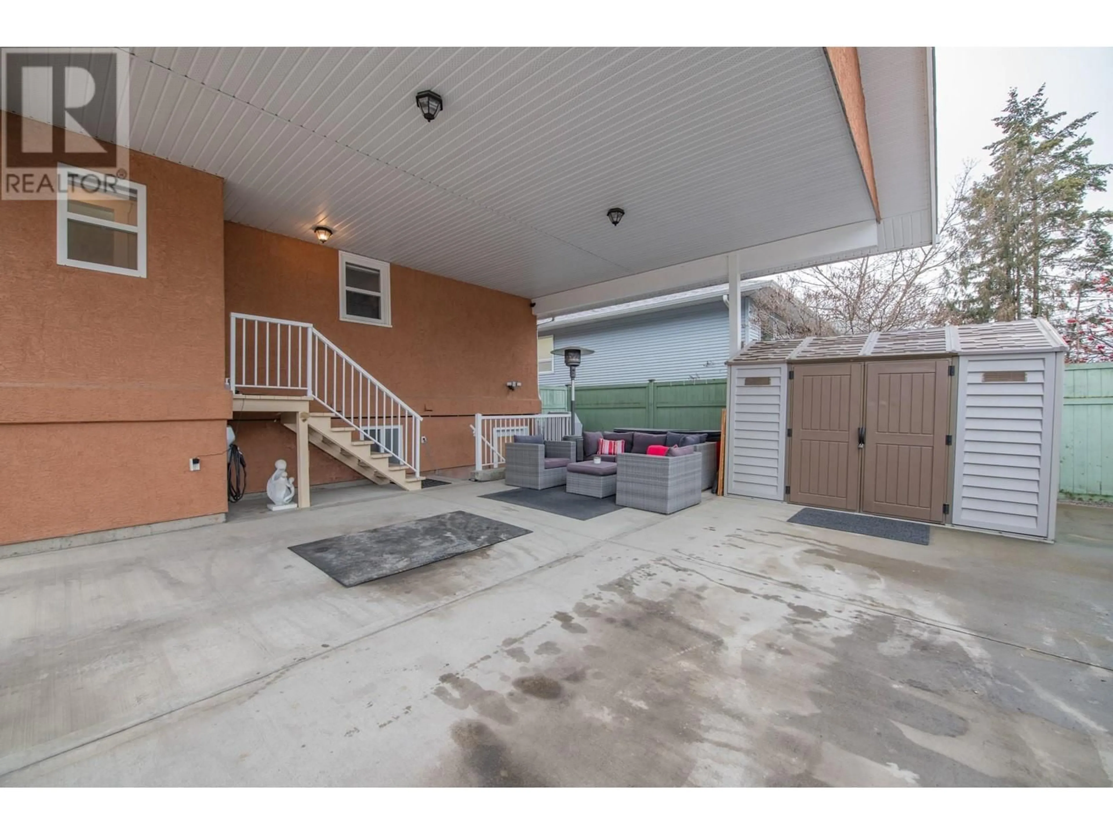 Indoor garage for 2402 35 AVENUE, Vernon British Columbia V1T2S4