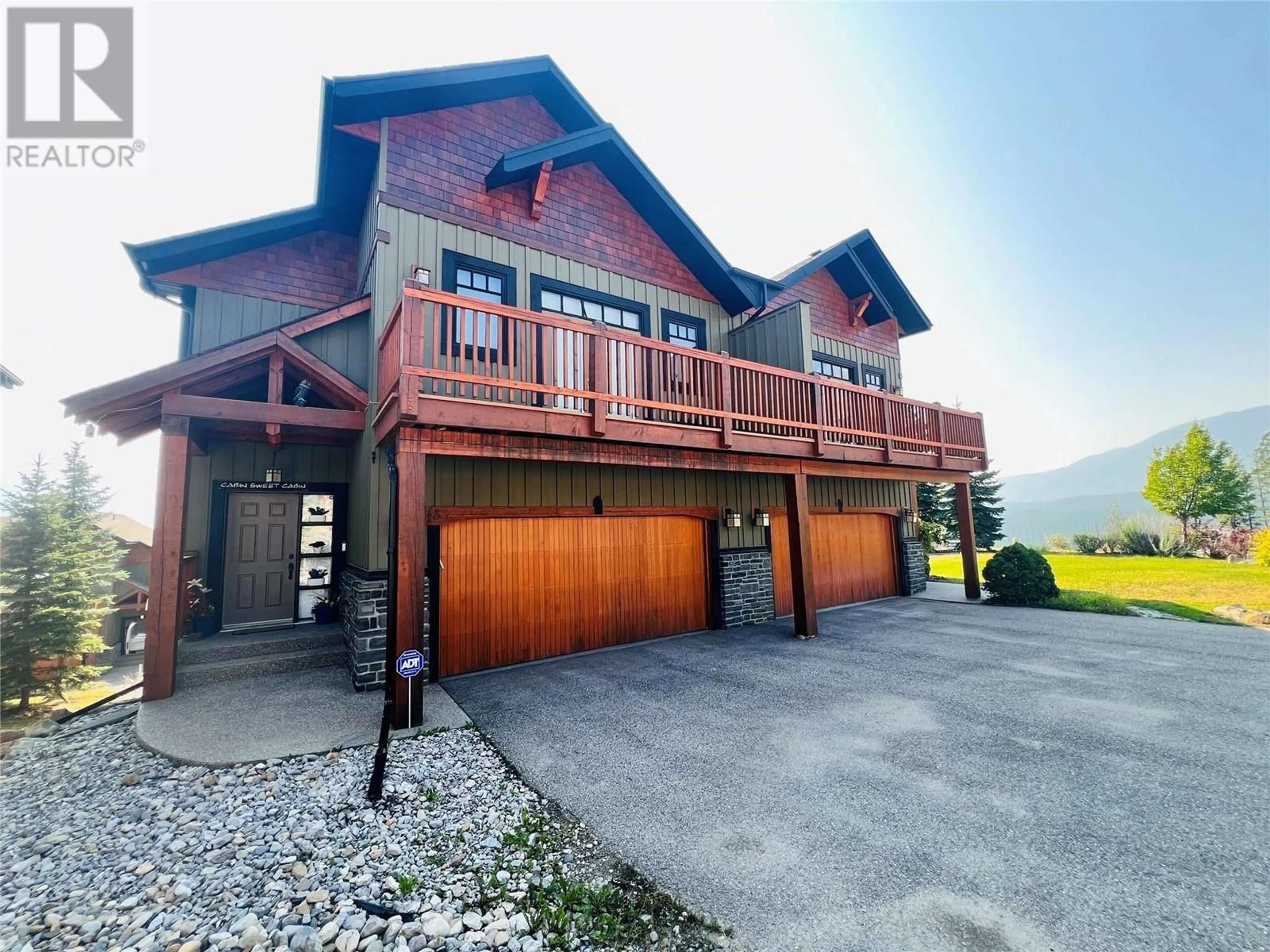 Indoor garage for 2600 LAKEVIEW Rise Unit# 15, Invermere British Columbia V0A1K6