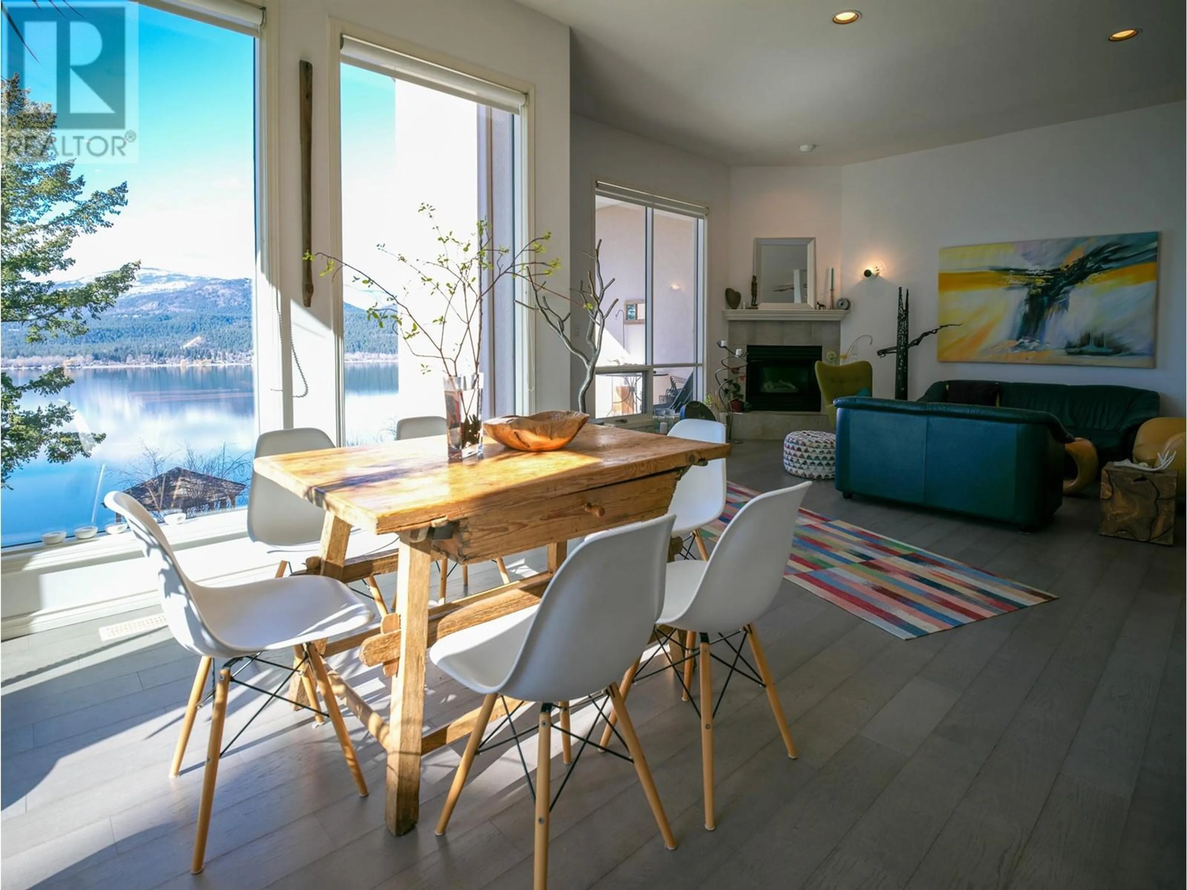 Dining room, wood/laminate floor for 5 - 83 PEREGRINE WAY, Vernon British Columbia V1H1E9