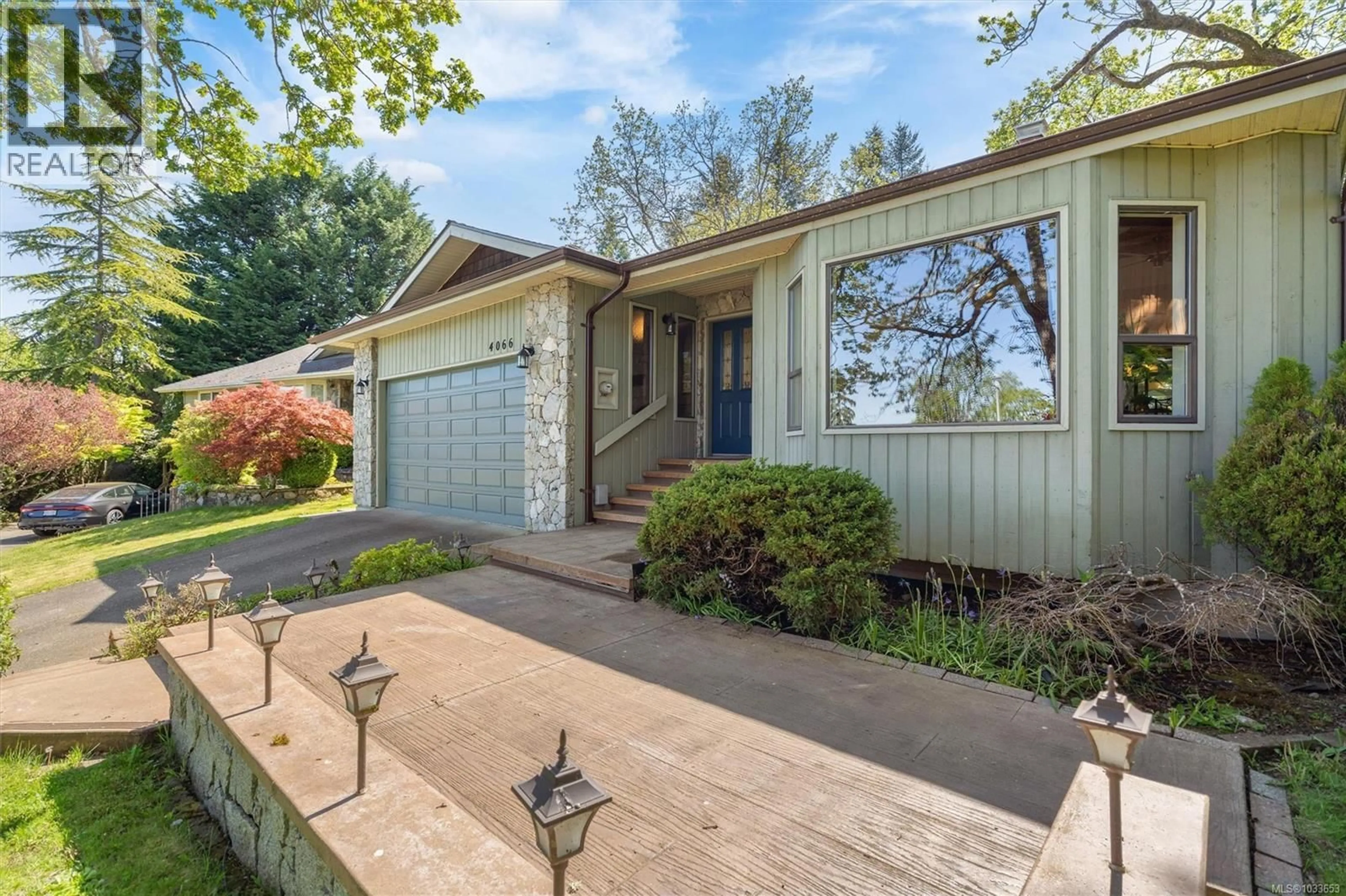 Unknown for 4066 NICHOLSON COURT, Saanich British Columbia V8Z4S2
