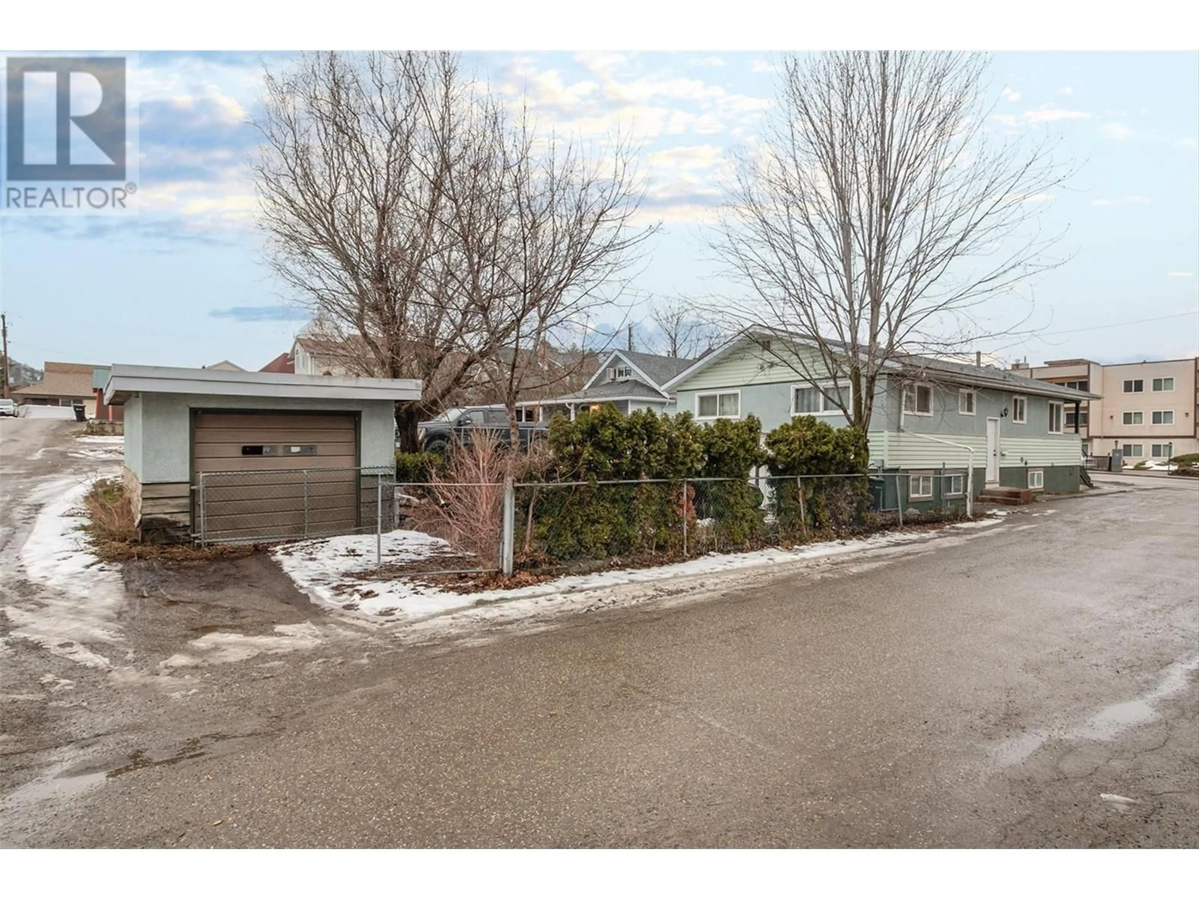 Unknown for 3004 37 STREET, Vernon British Columbia V1T6G5