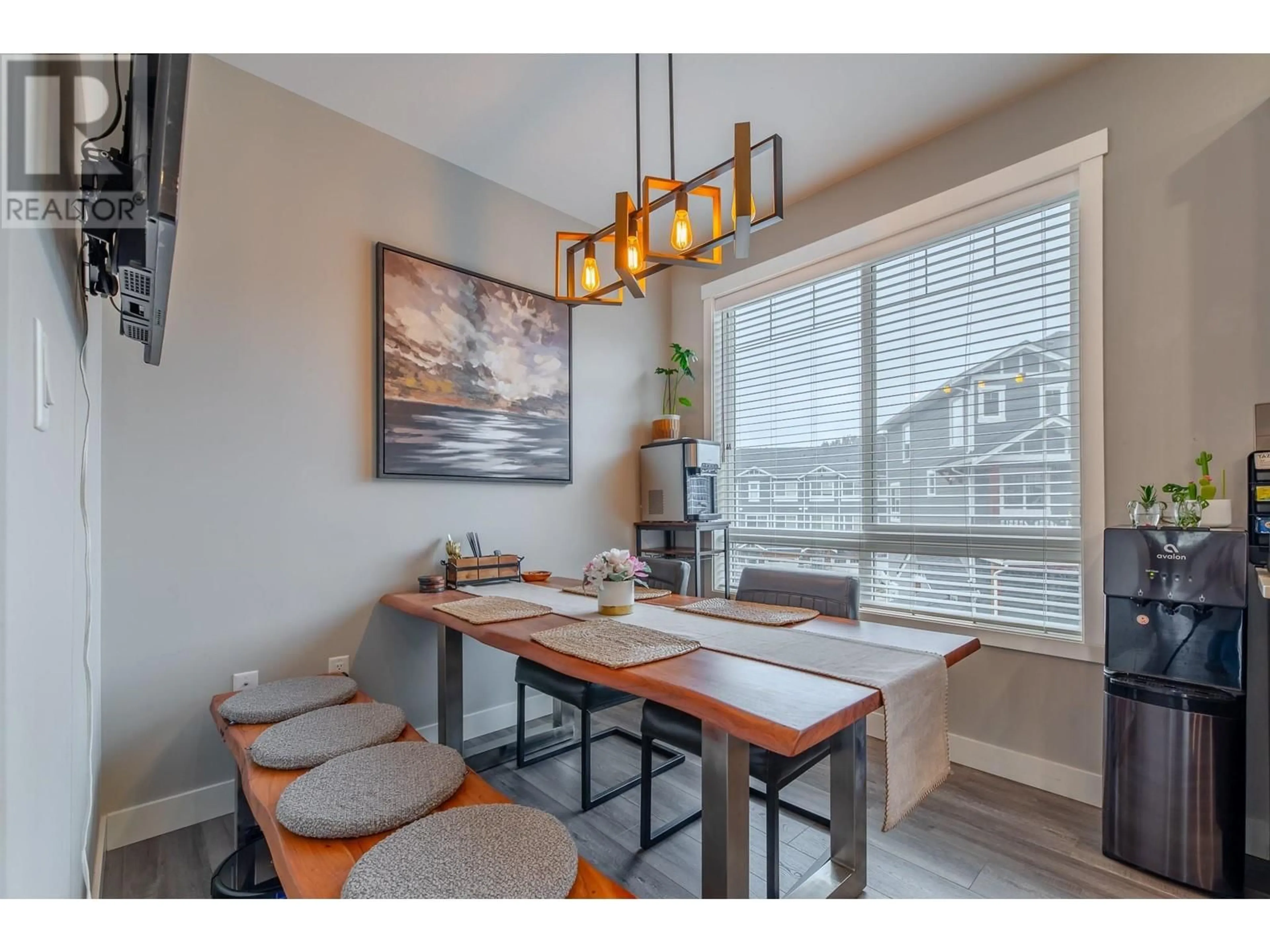 Open concept kitchen, unknown for 1115 HOLDEN Road Unit# 106, Penticton British Columbia V2A0B7