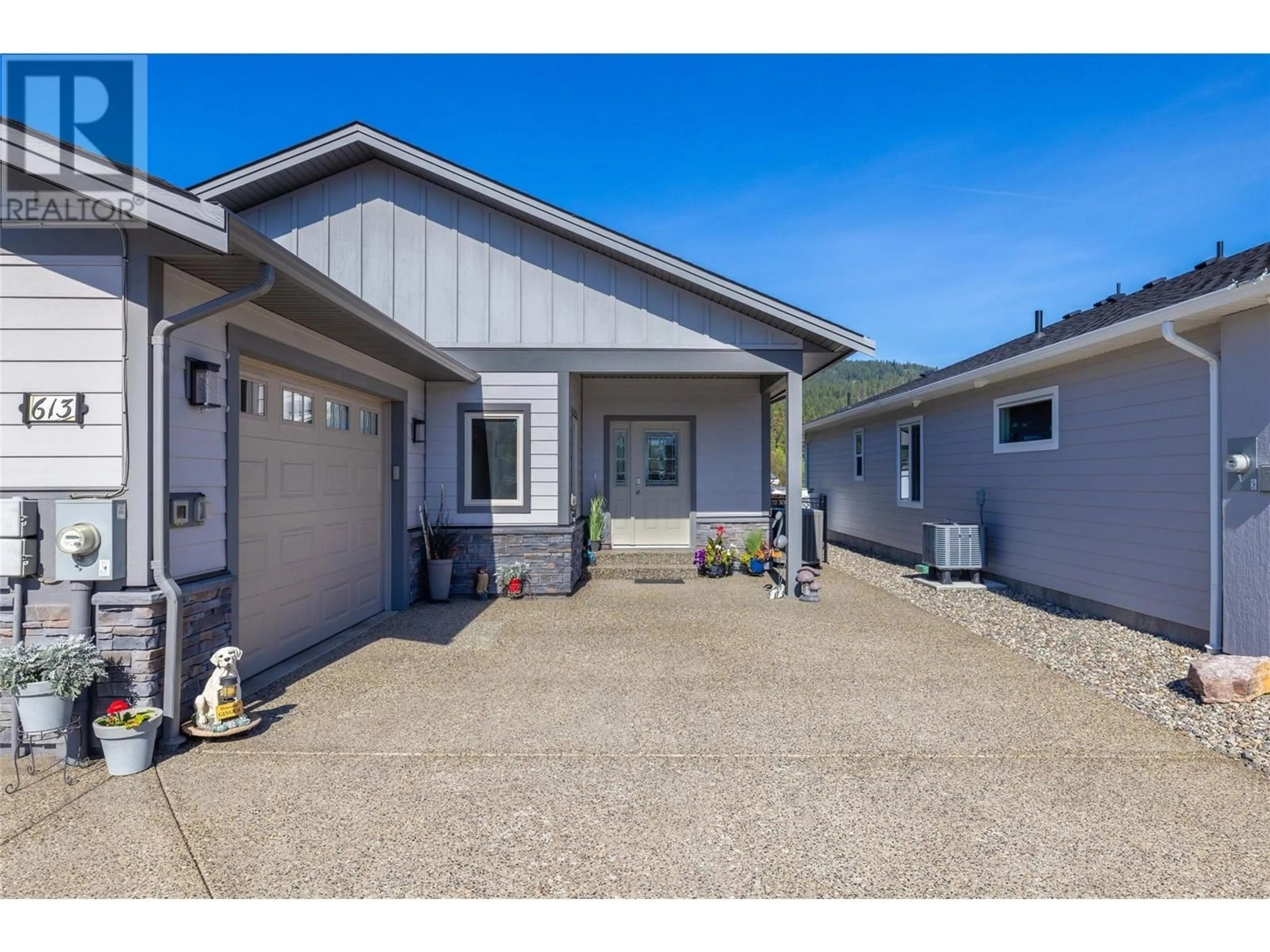 Indoor garage for 613 NIGHTHAWK AVENUE, Vernon British Columbia V1H2A1