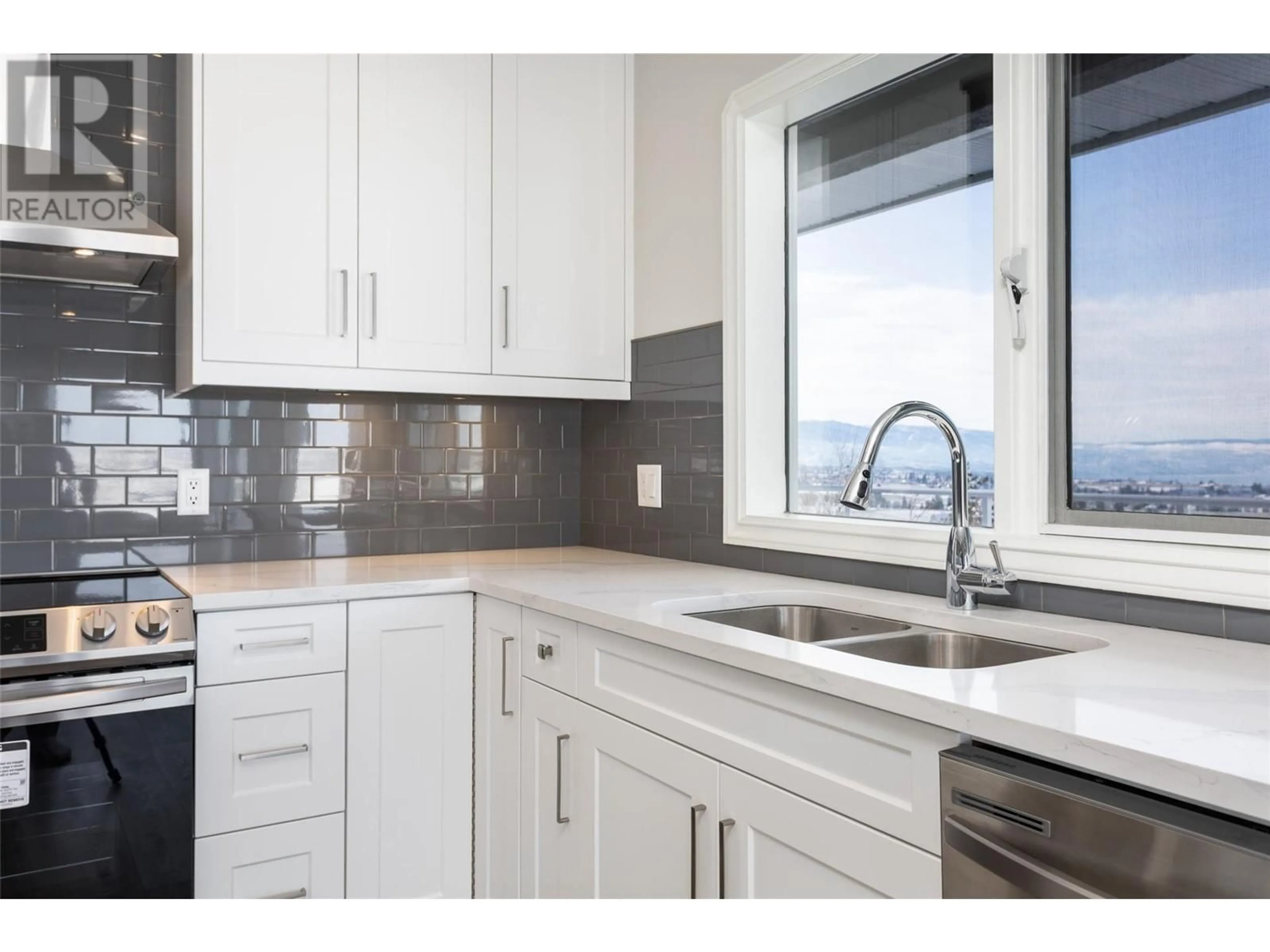 Unknown for 845 TOOVEY ROAD, Kelowna British Columbia V1X6P9