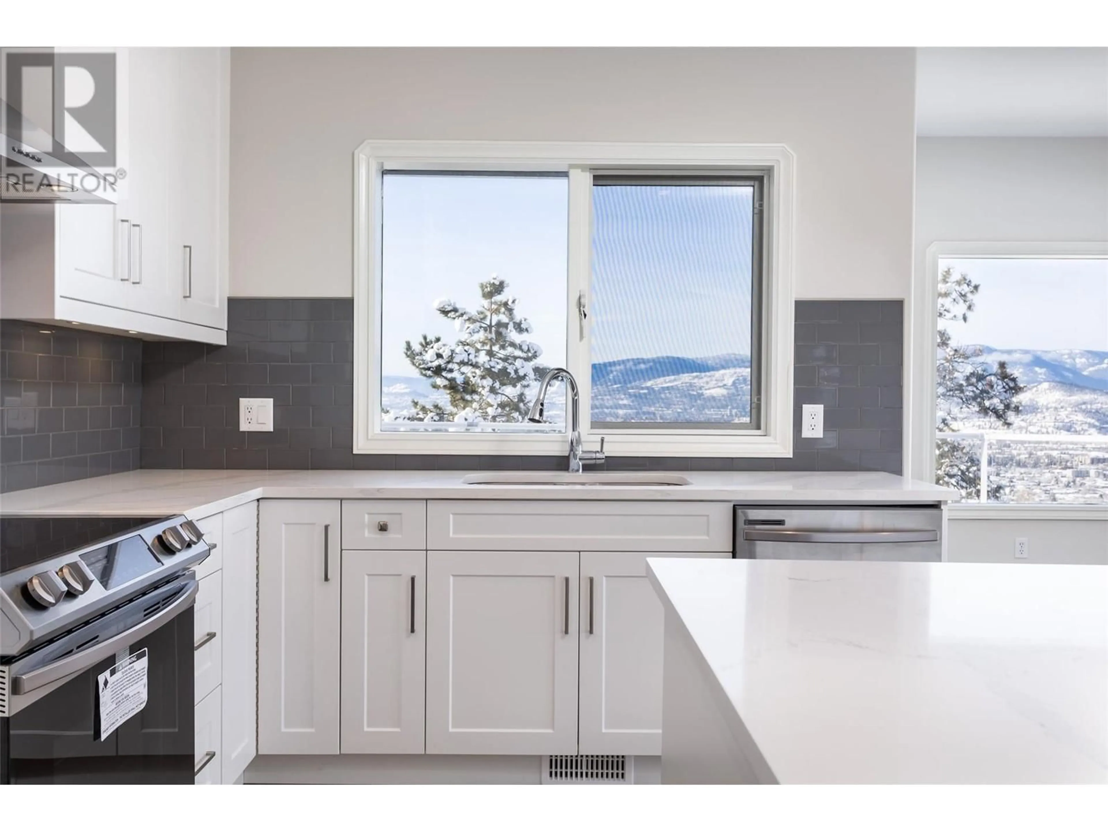 Unknown for 845 TOOVEY ROAD, Kelowna British Columbia V1X6P9