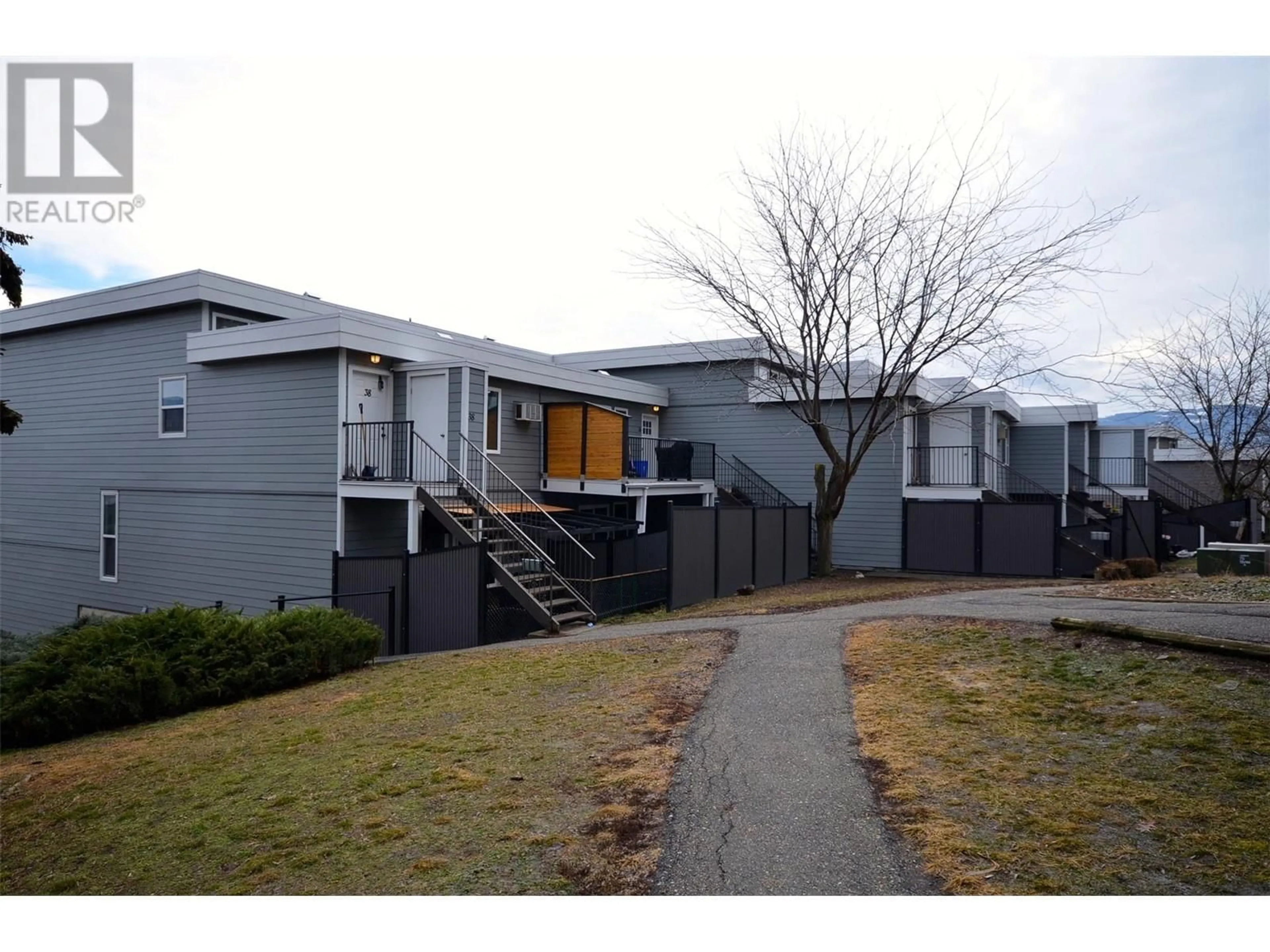 Unknown for 38 - 3800 40 AVENUE, Vernon British Columbia V1T6S3