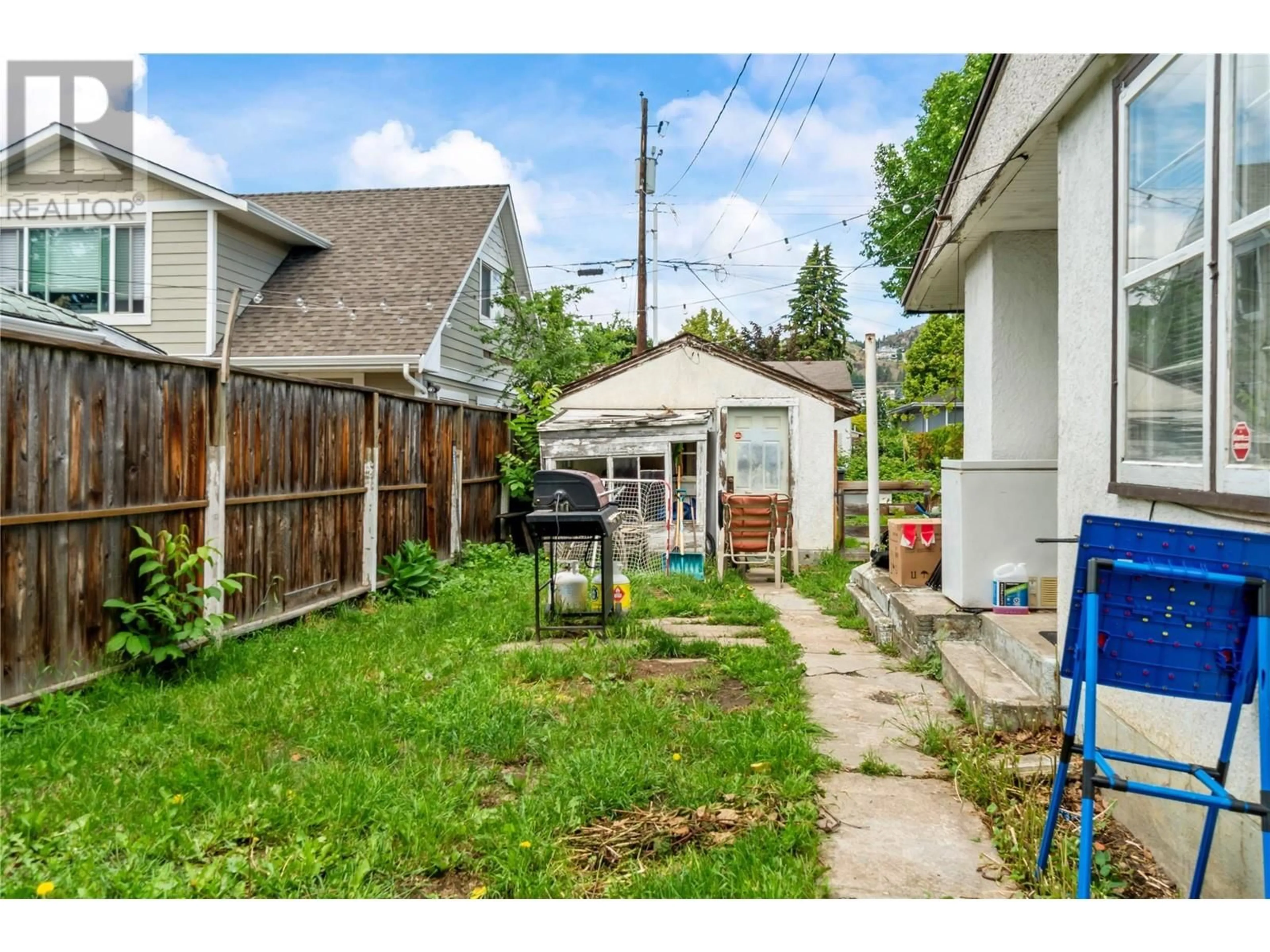 Unknown for 1062 STOCKWELL AVENUE, Kelowna British Columbia V1Y6W5