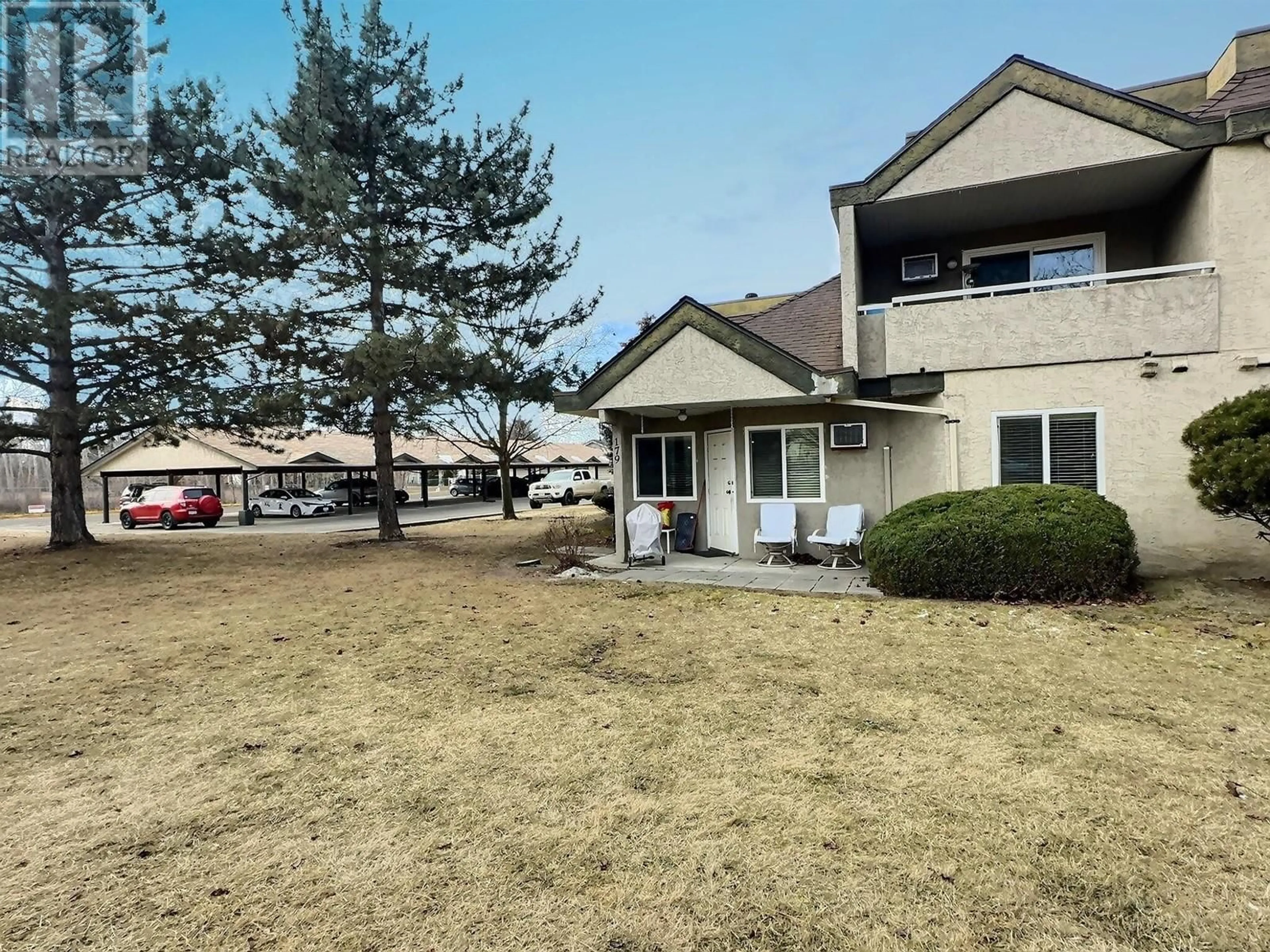 A pic from outside/outdoor area/front of a property/back of a property/a pic from drone, street for 3854 Gordon Drive Unit# 179, Kelowna British Columbia V1W3G4