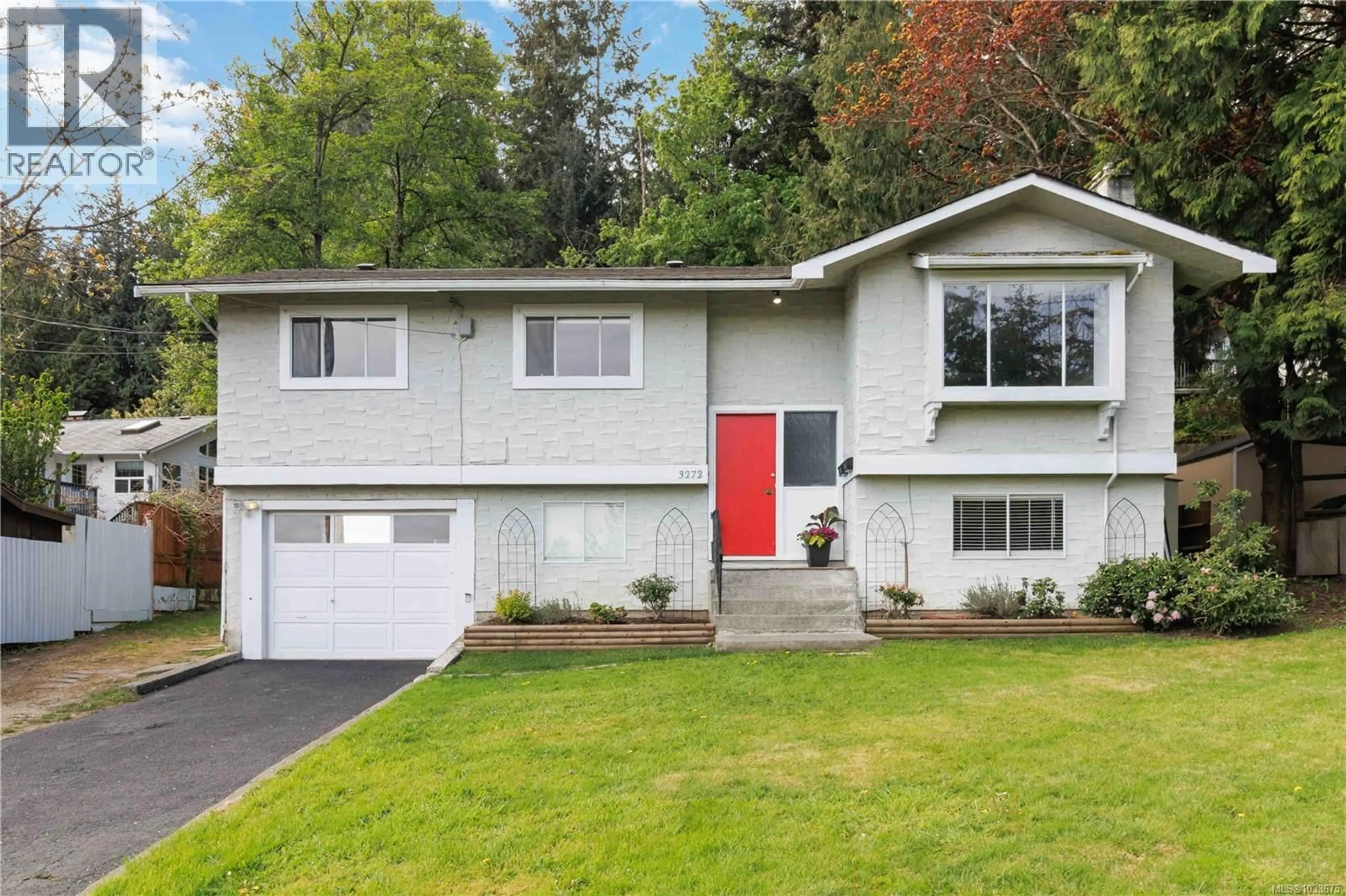 Home with vinyl exterior material, street for 3272 HAIDA DRIVE, Colwood British Columbia V9C2M7