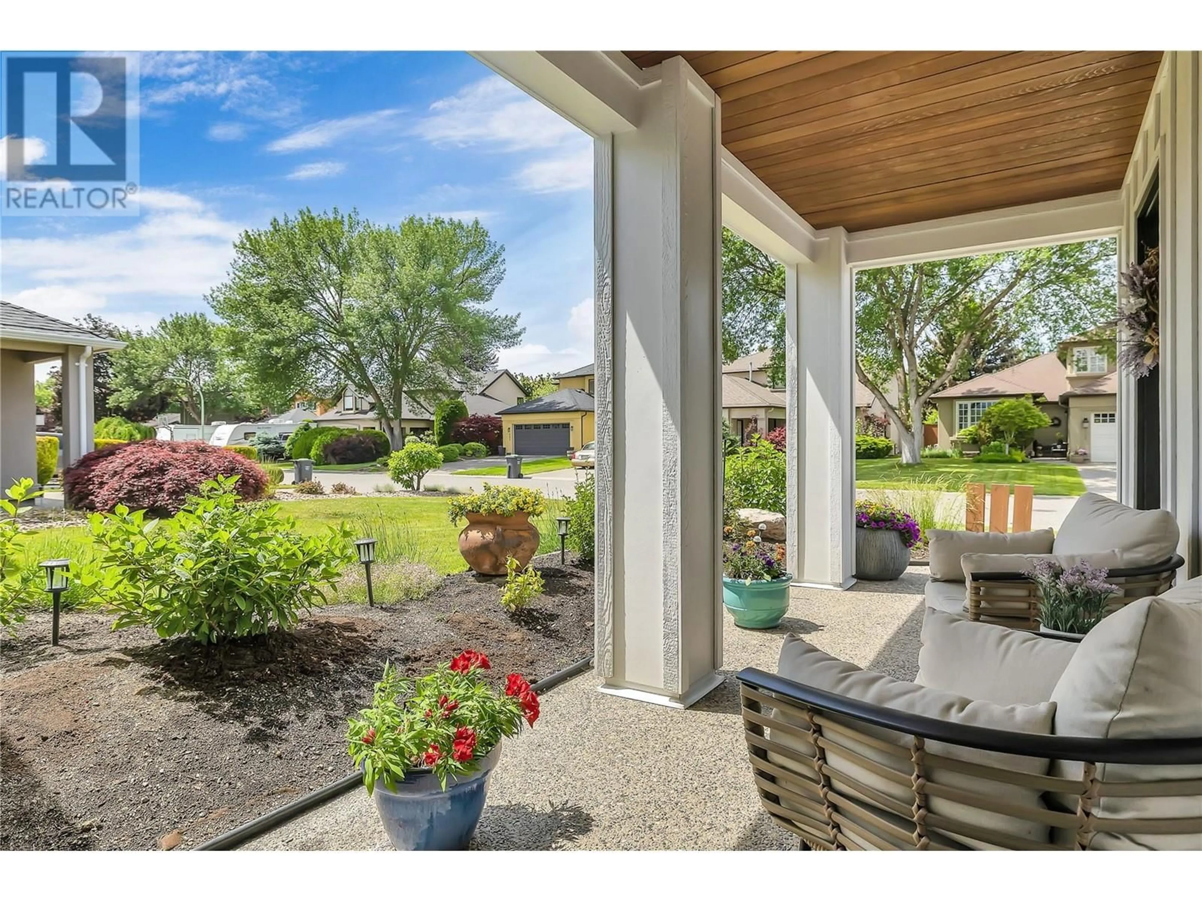 Patio, unknown for 892 Mission Springs Crescent, Kelowna British Columbia V1W3L9