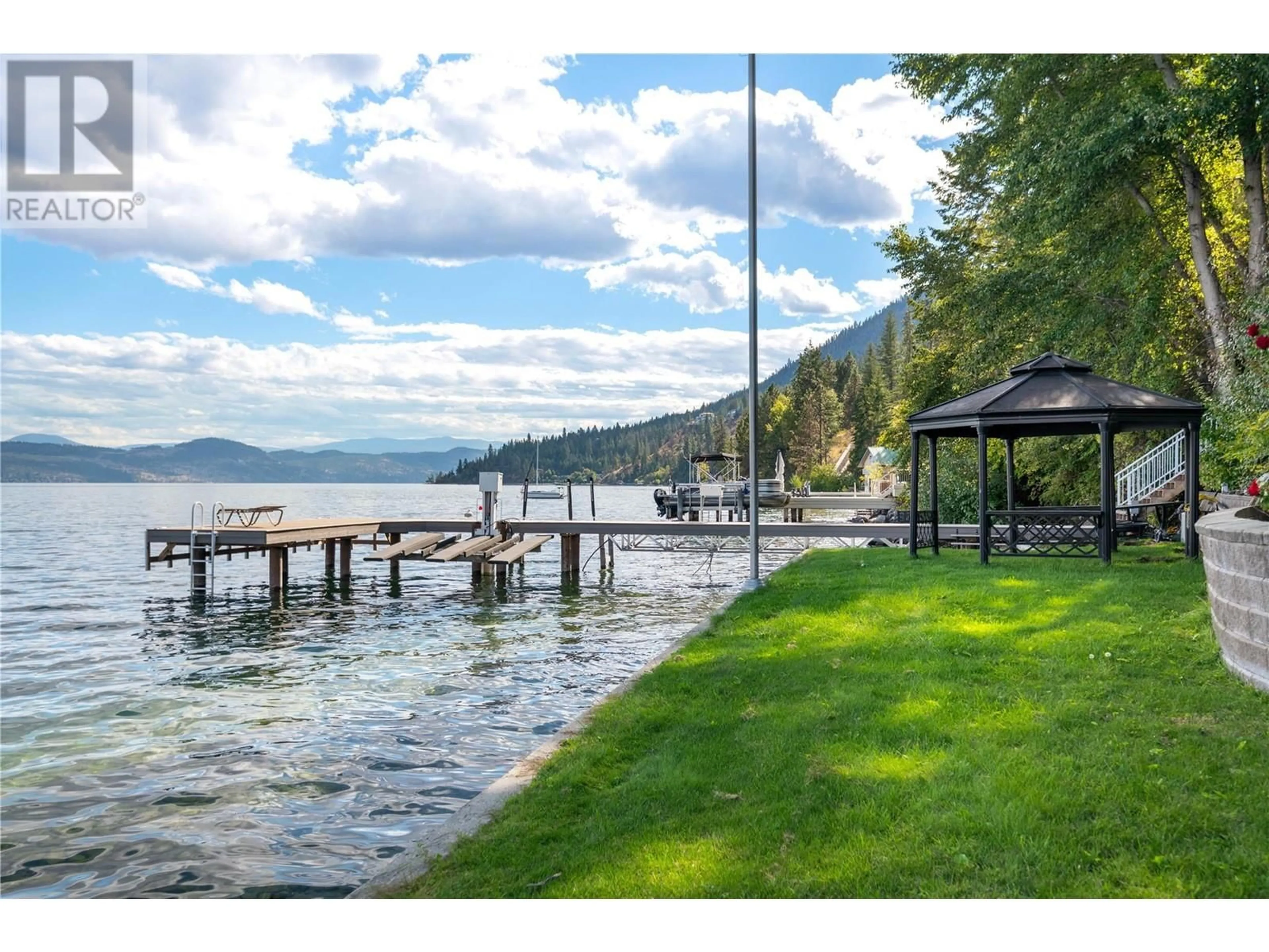 Patio, water/lake/river/ocean view for 4069 WESTSIDE ROAD NORTH, West Kelowna British Columbia V1Z3W8