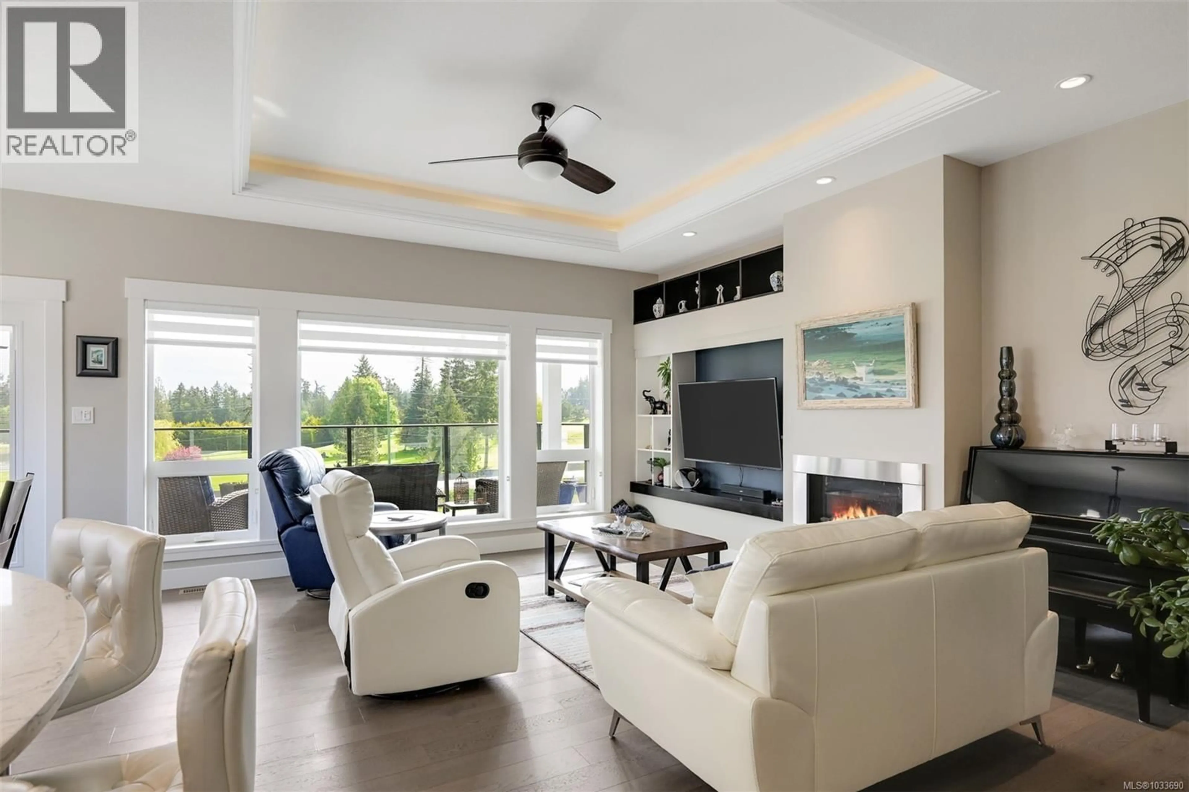 Living room with furniture, ceramic/tile floor for 853 COUNTRY CLUB DRIVE, Cobble Hill British Columbia V8H0K8