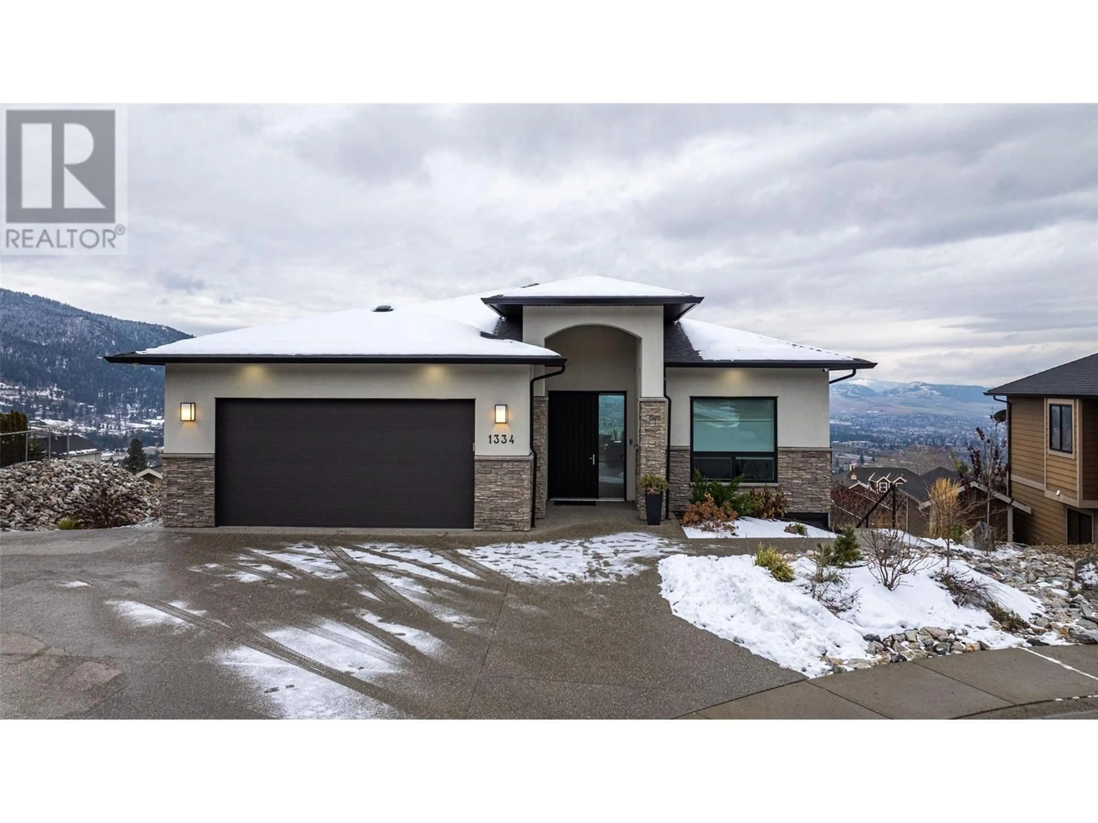 Home with vinyl exterior material, mountain view for 1334 Red Mountain Place, Vernon British Columbia V1B4A3