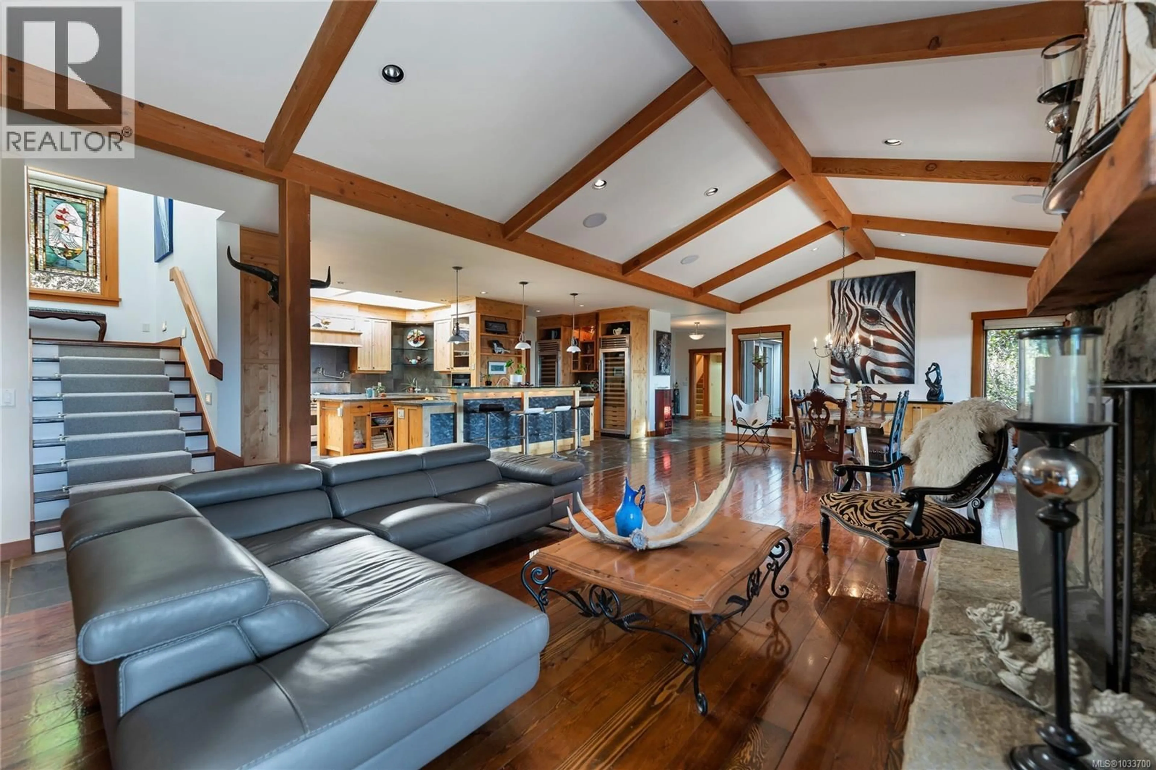 Open concept kitchen, unknown for 219 PRINGLE FARM ROAD, Salt Spring British Columbia V8K2Y2