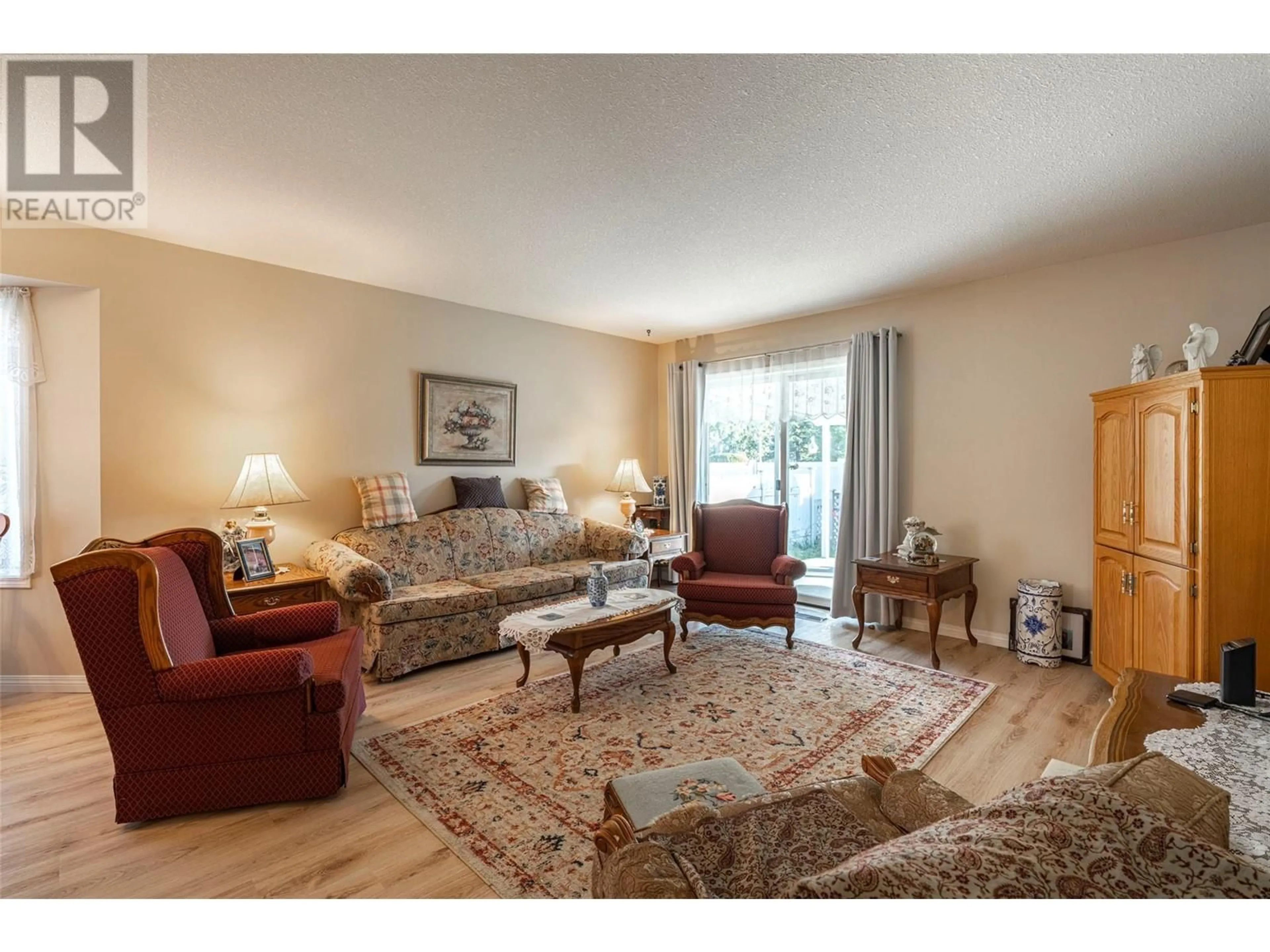 Living room with furniture, unknown for 201 Kildonan Avenue Unit# 4, Enderby British Columbia V0E1V2