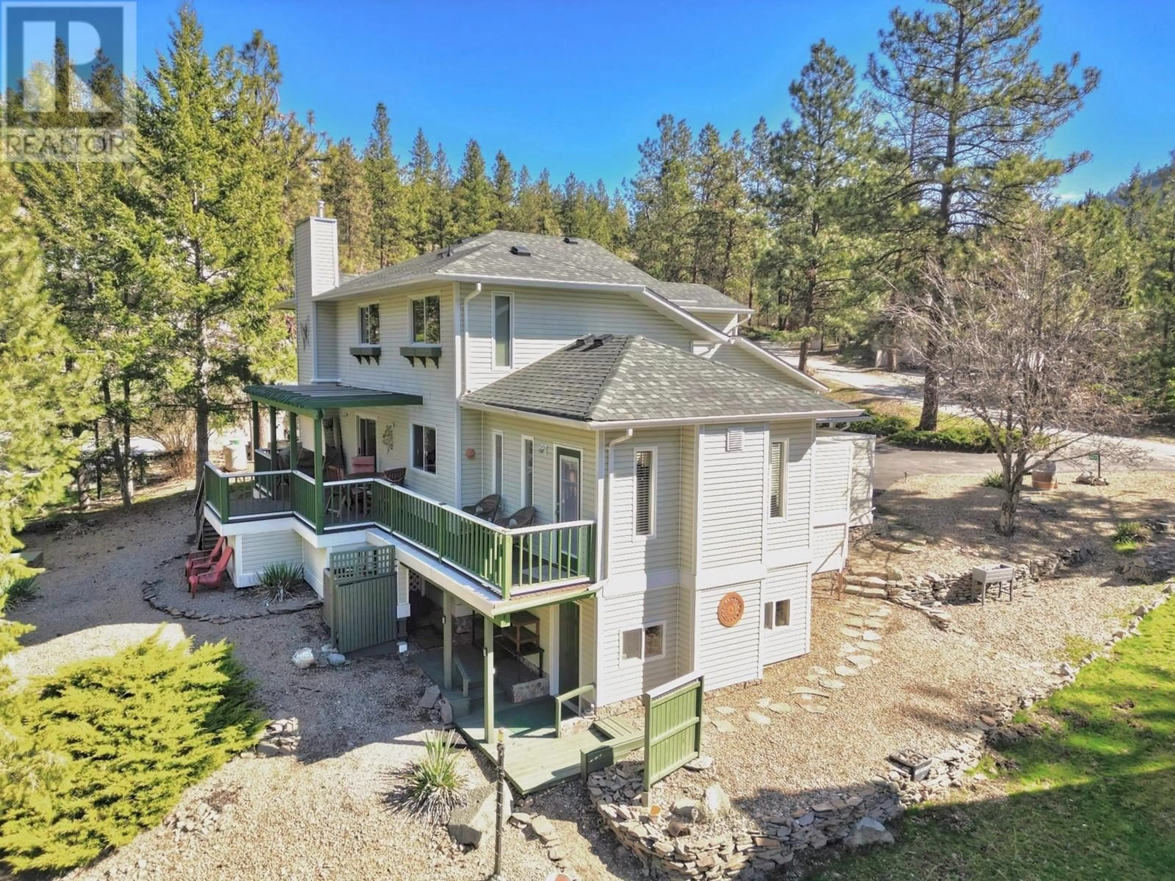 A pic from outside/outdoor area/front of a property/back of a property/a pic from drone, water/lake/river/ocean view for 107 EAGLE DRIVE, Kaleden British Columbia V0H1K0