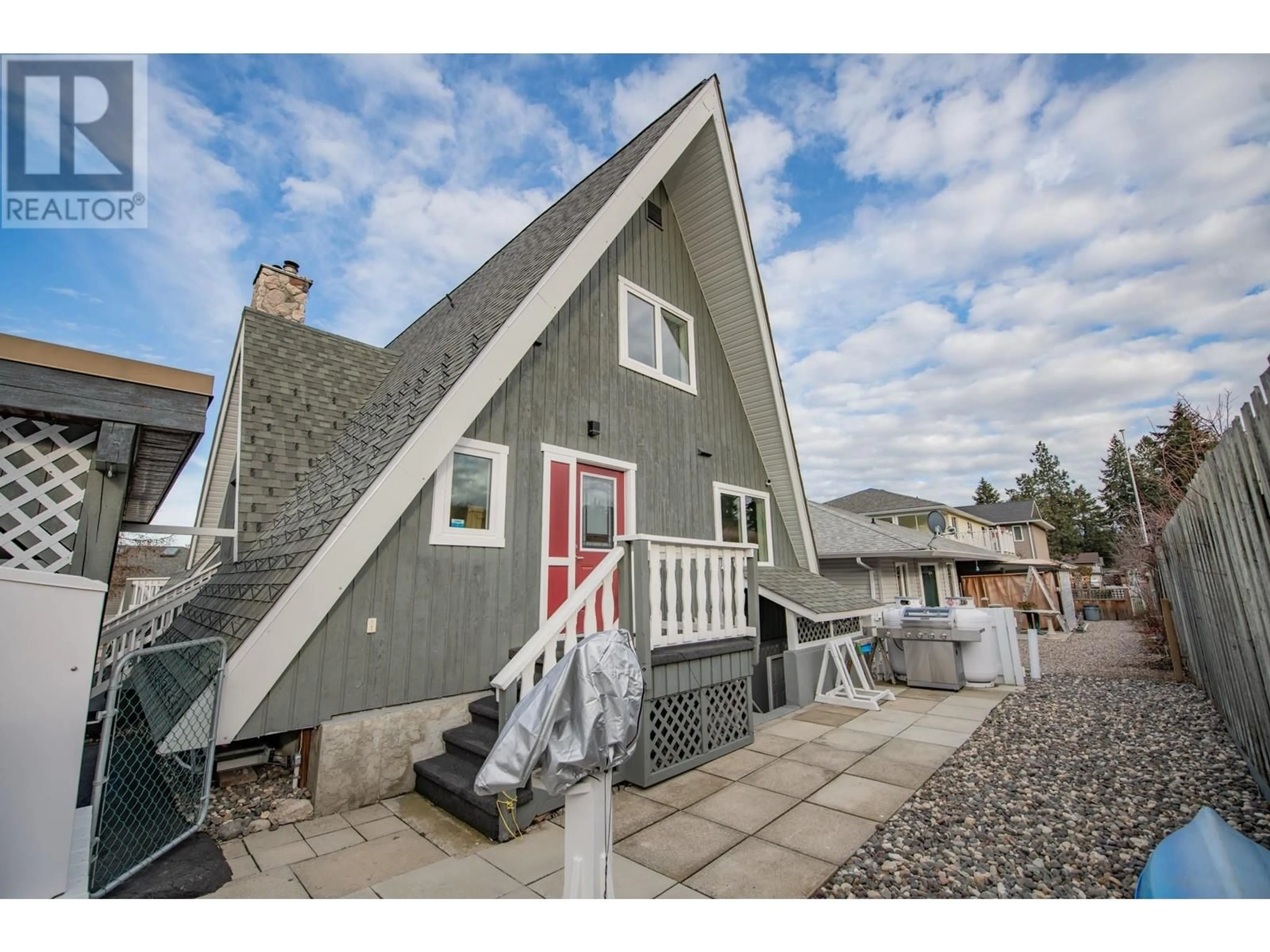 Home with vinyl exterior material, street for 682 COUGAR STREET, Vernon British Columbia V1H2A1
