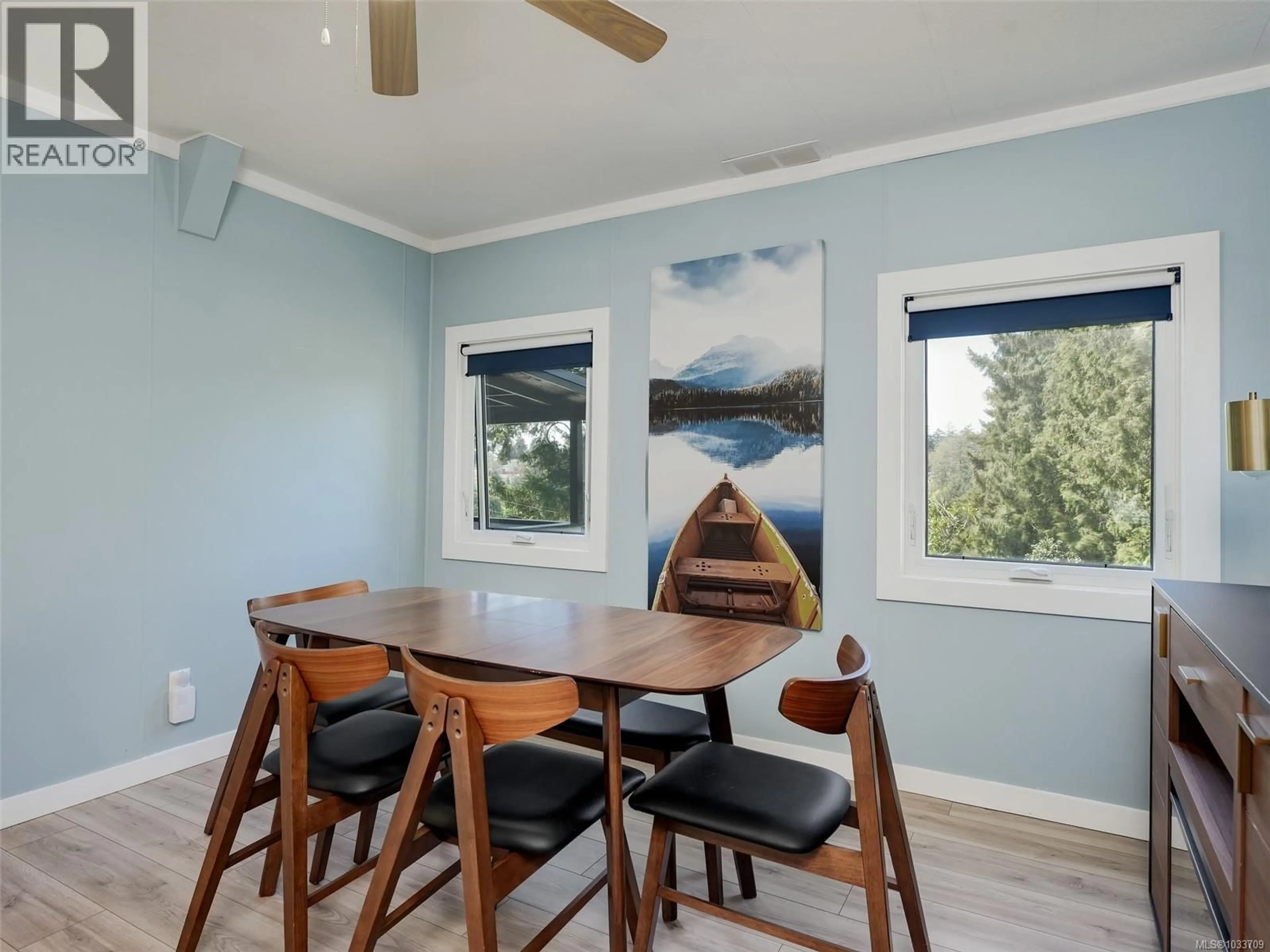 Dining room, wood/laminate floor for 25 - 2587 SELWYN ROAD, Langford British Columbia V9B4Y1