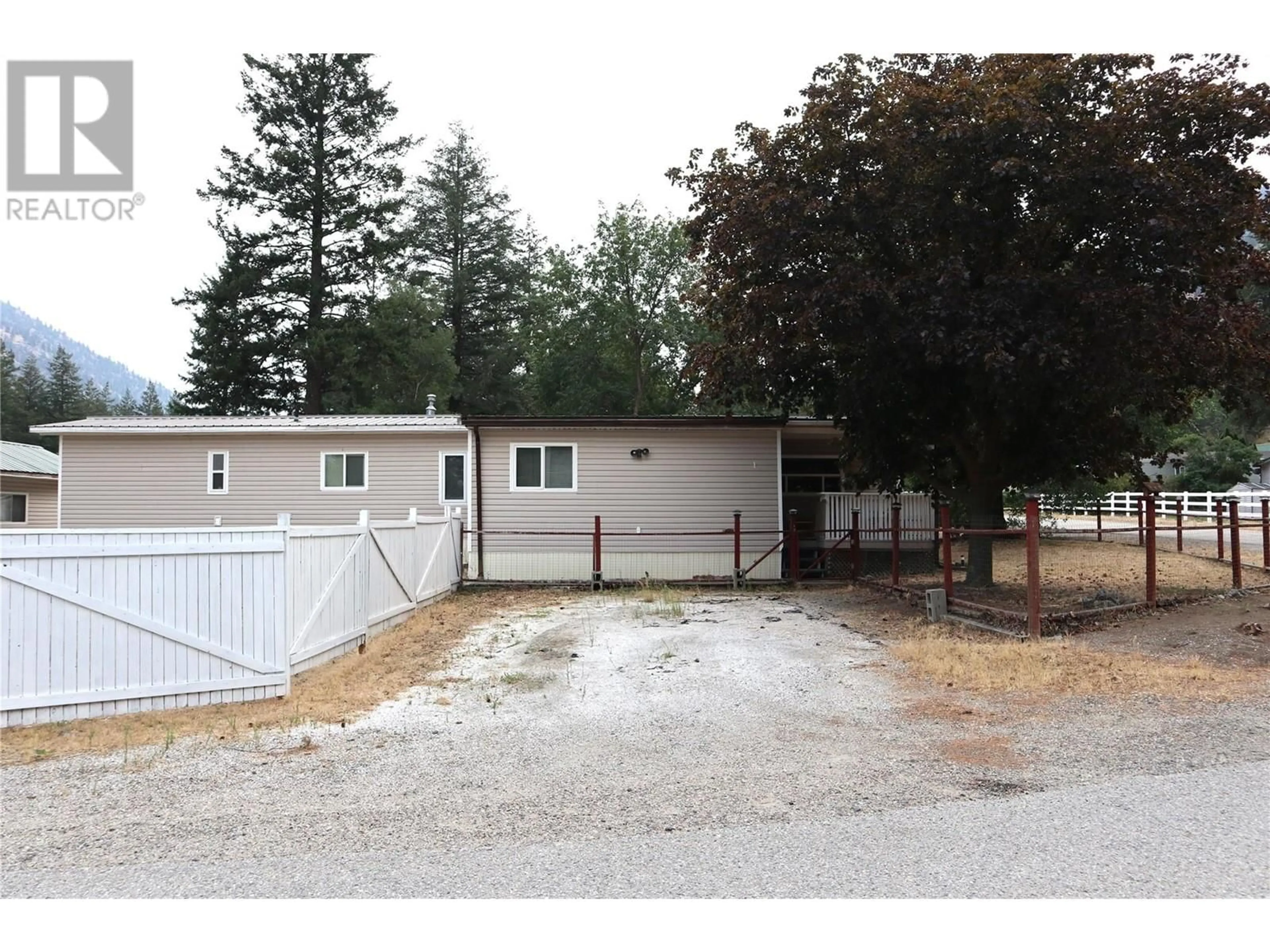 Unknown for 1 - 1514 HWY 3A OTHER, Olalla British Columbia V0X1N6