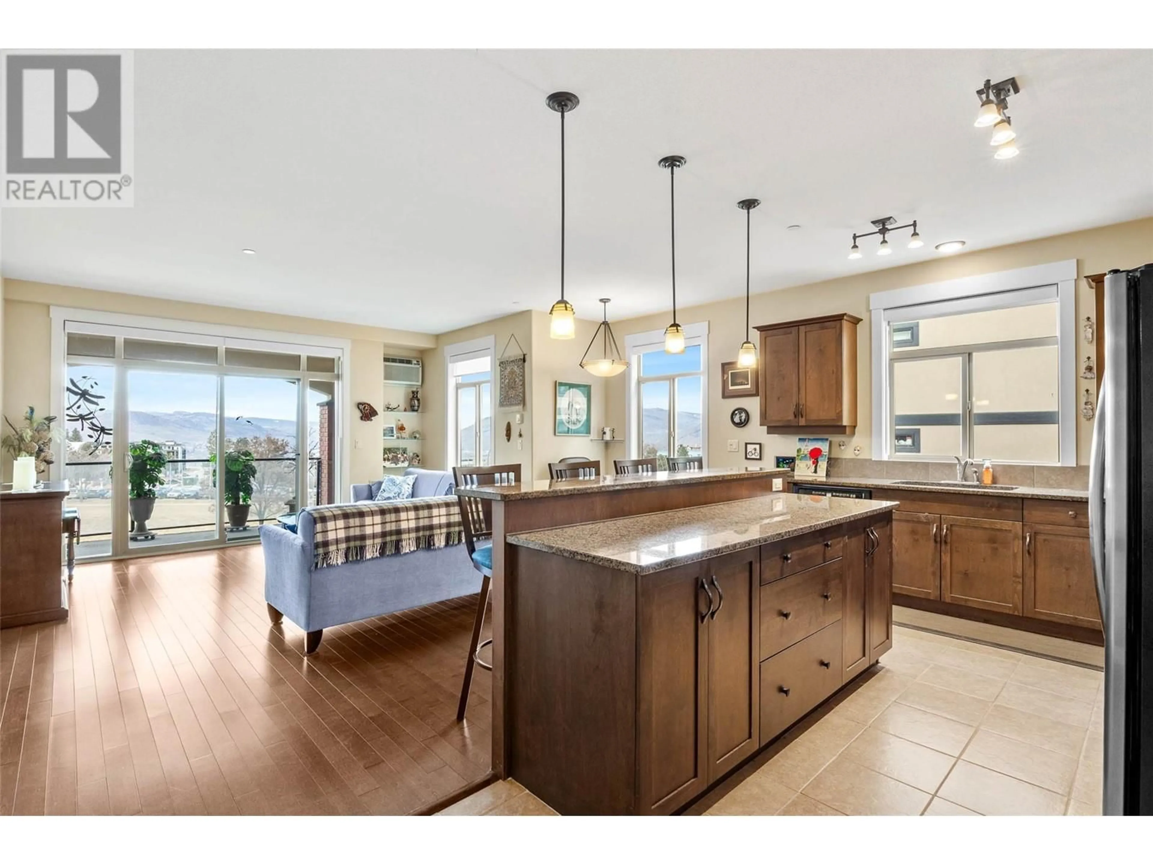Open concept kitchen, unknown for 201 - 775 MCGILL ROAD, Kamloops British Columbia V2C0B8