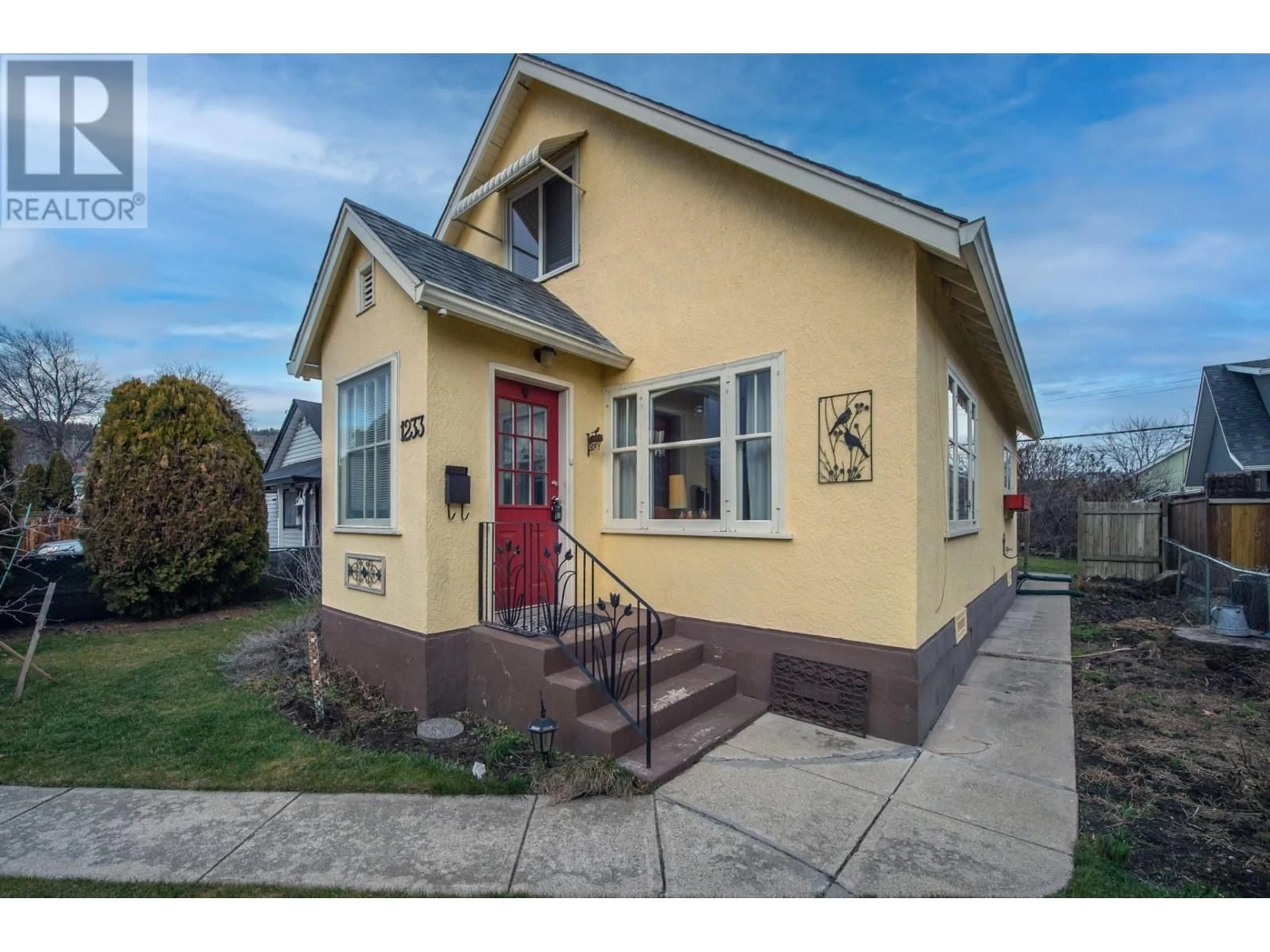 Unknown for 1233 ETHEL STREET, Kelowna British Columbia V1Y2W6