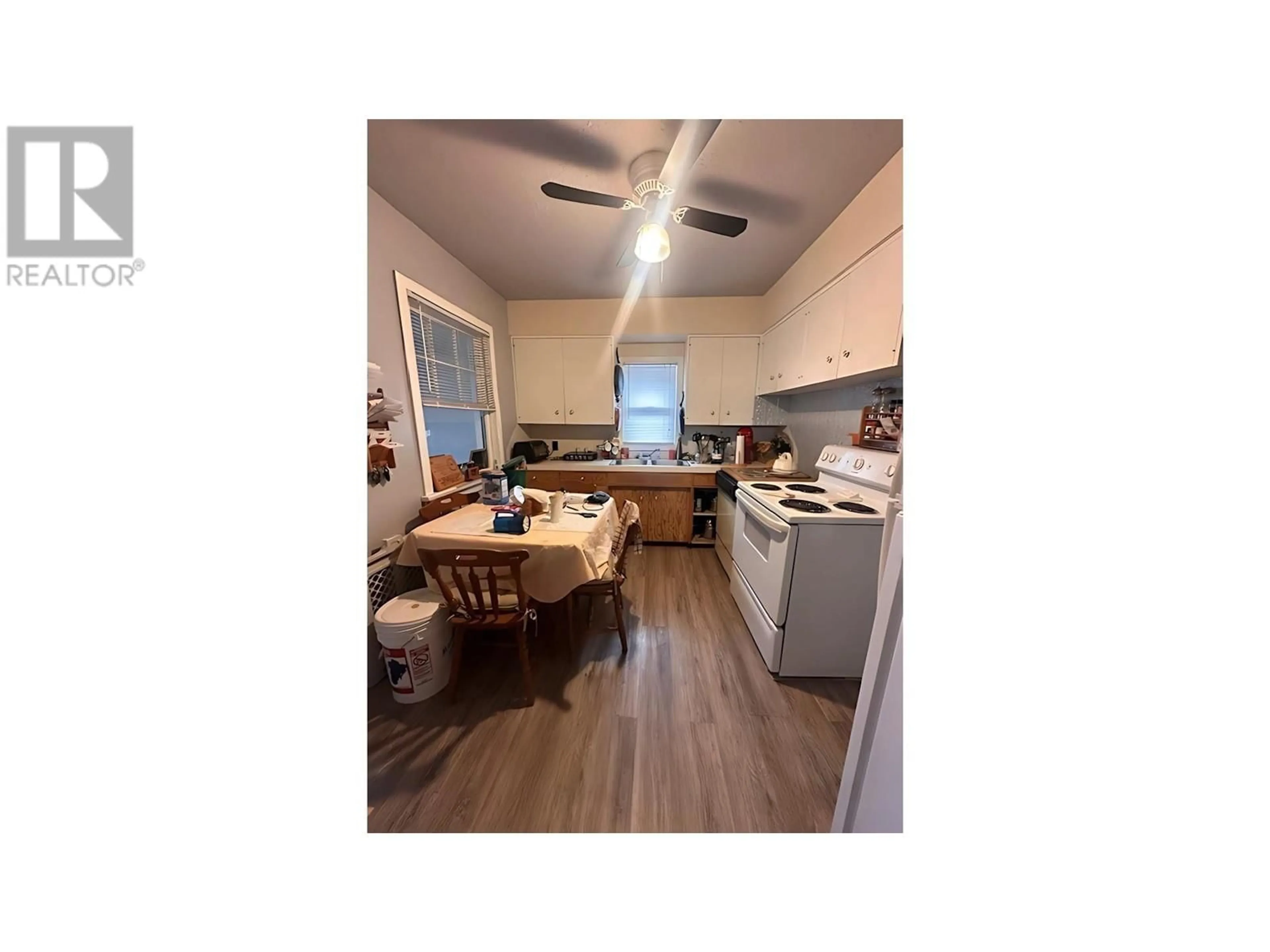 Standard kitchen, wood/laminate floor for 1744 NORAN STREET, Trail British Columbia V1R1W9